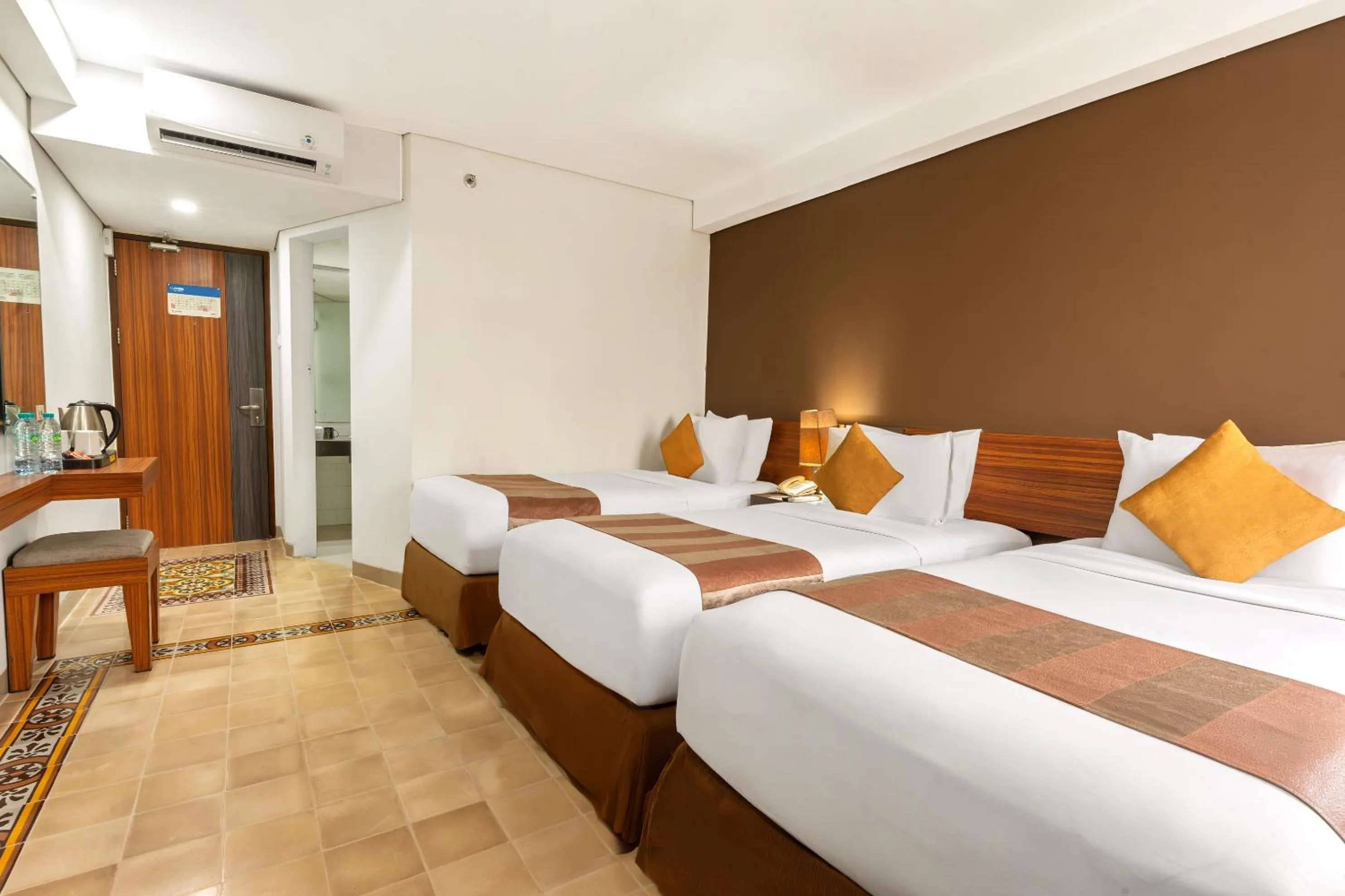 Bedroom, Bed in LAMORA Sagan Yogyakarta - formerly H Boutique Yogyakarta