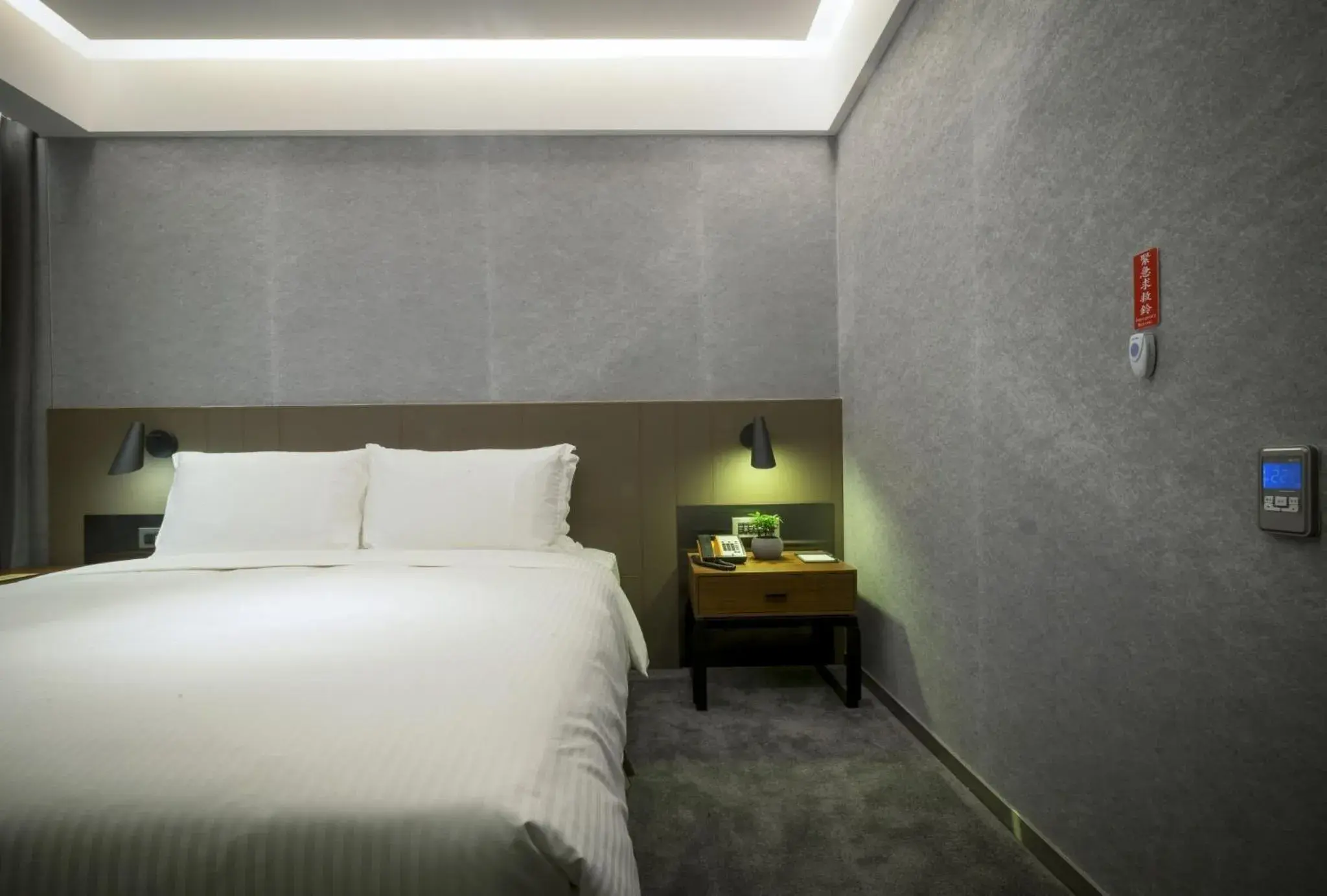 Double Room - Disability Access in CHECK inn Taipei Nanjing Double Room - Disability Access in CHECK inn Taipei Nanjing
