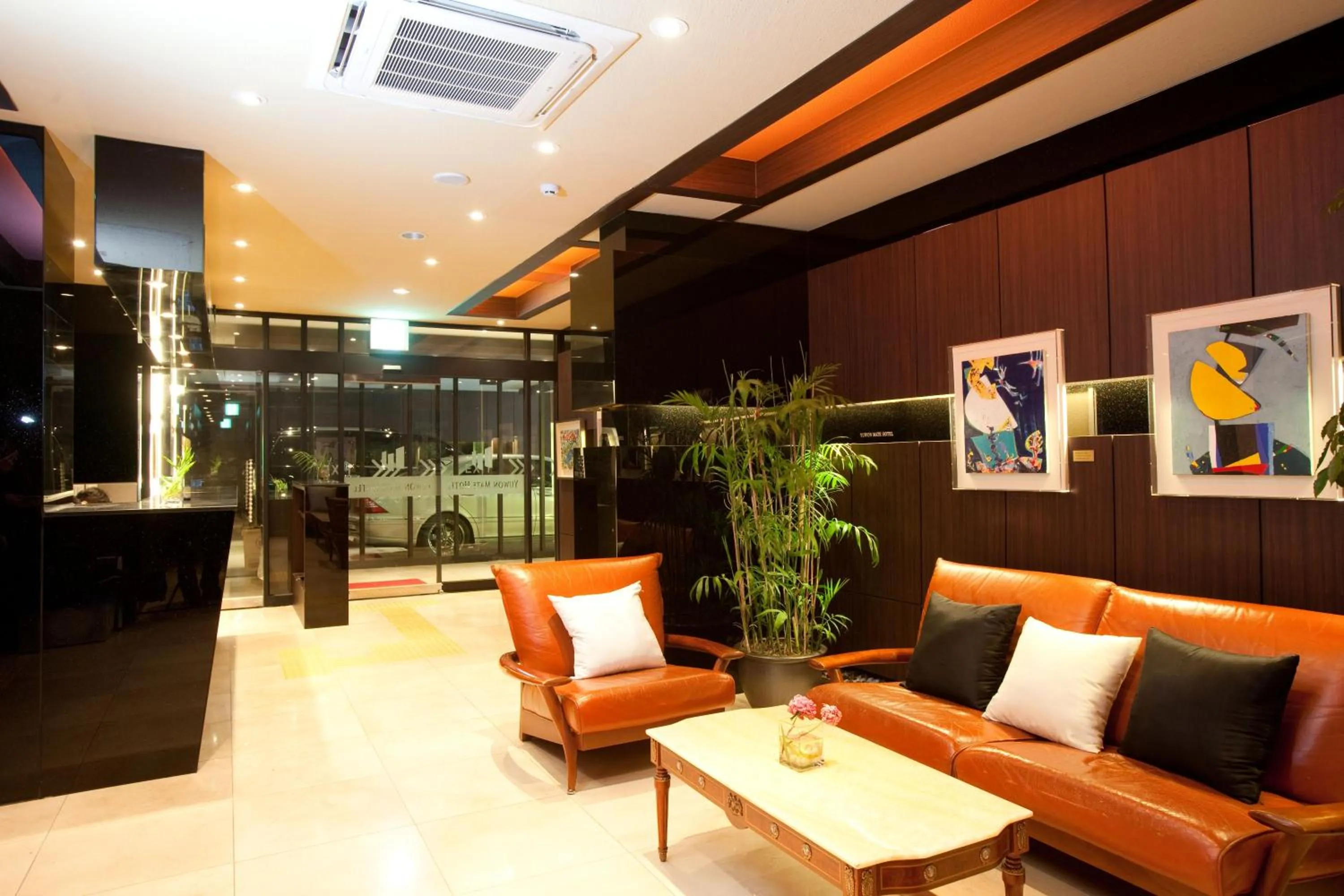 Lobby or reception in Yuwon Hotel