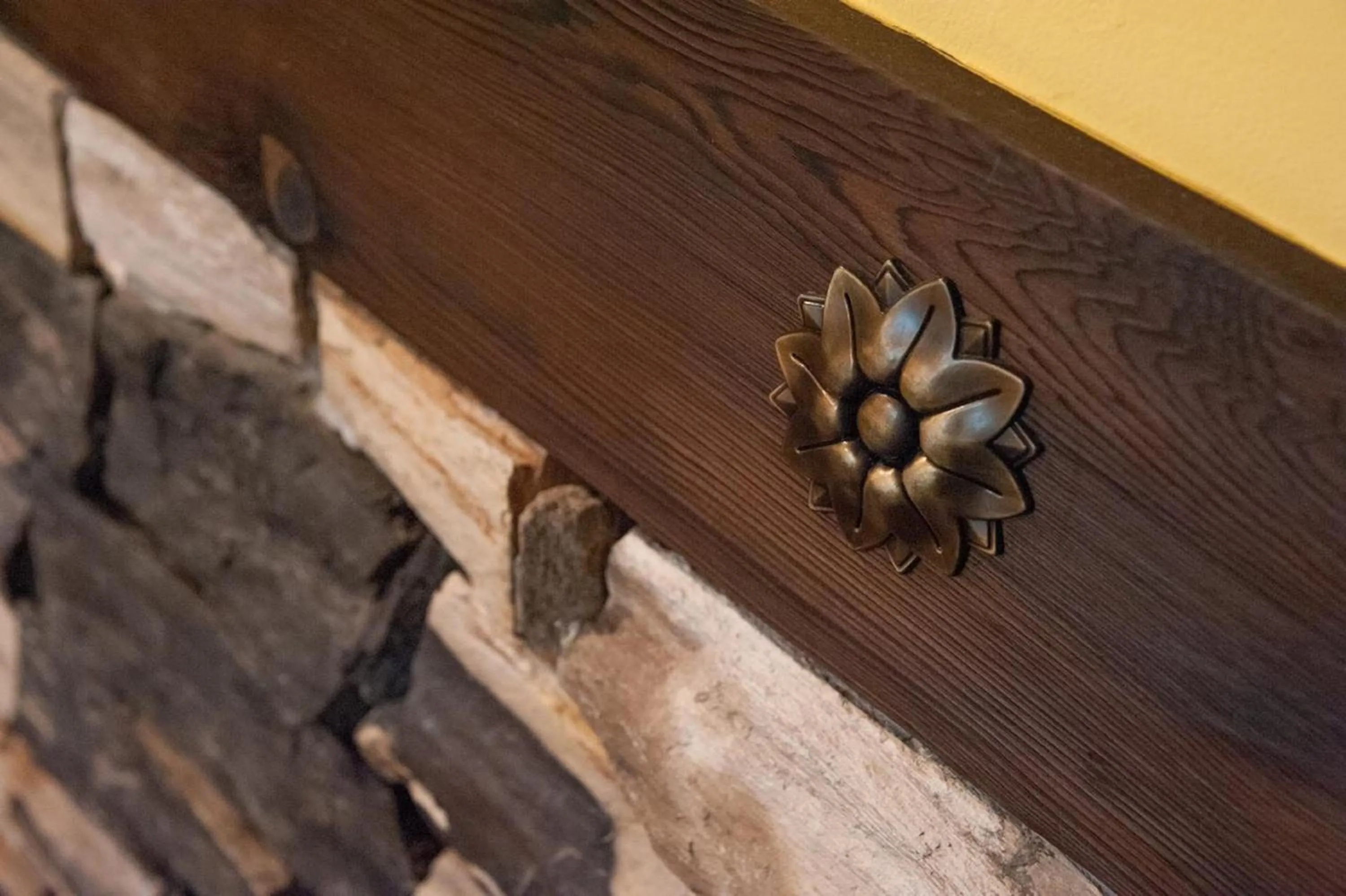 Decorative detail in Youngquan HOTEL