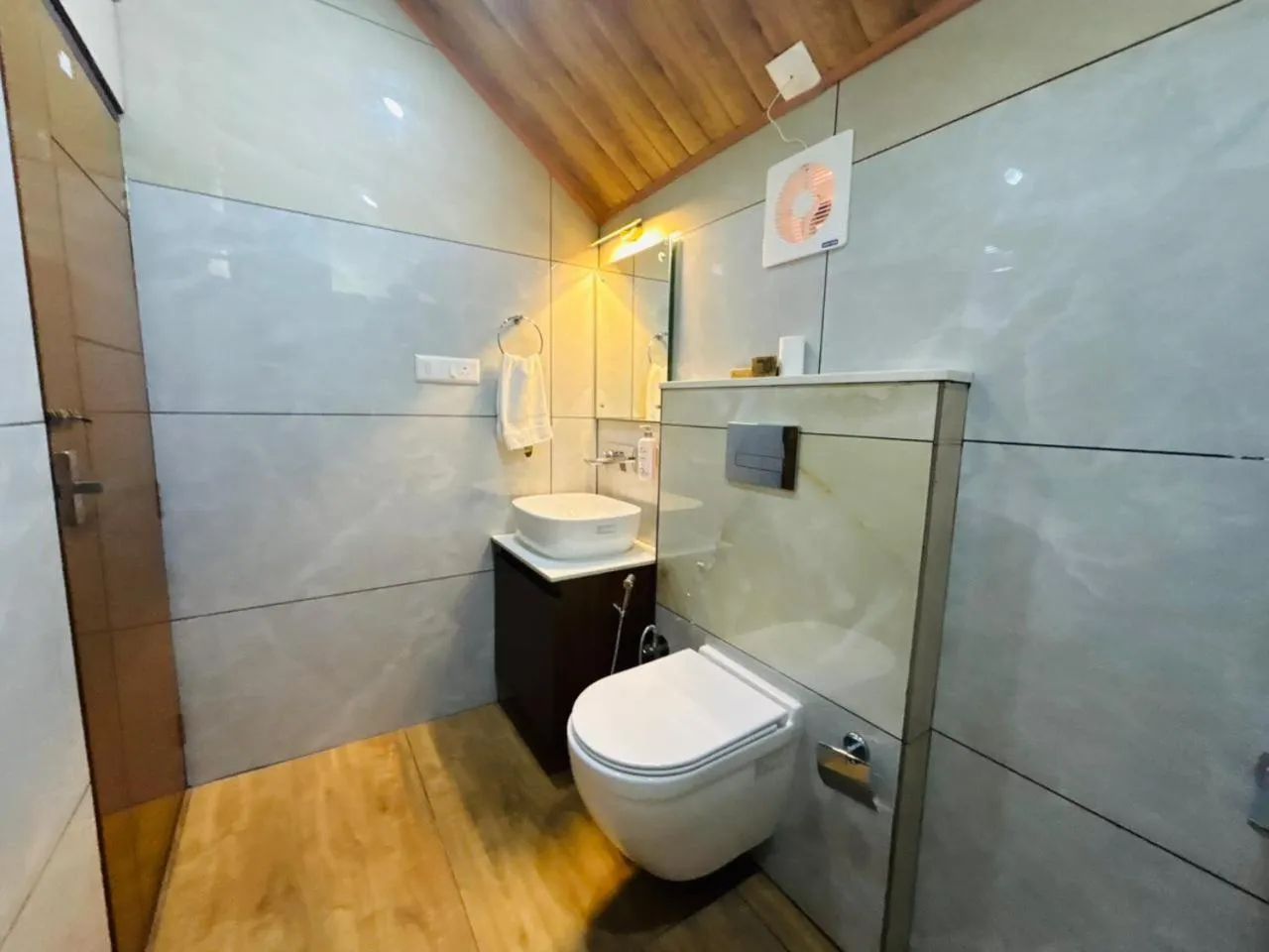 Bathroom in Bamboo Dale Resort & Spa Munnar by Stride
