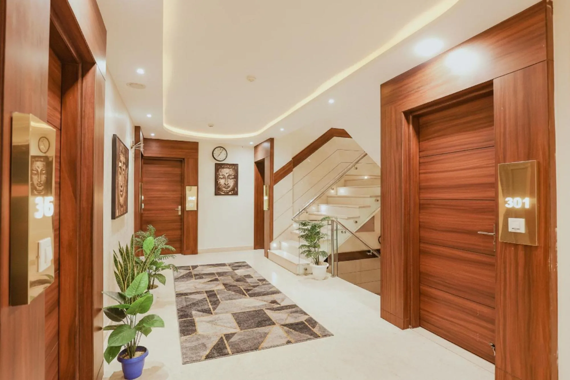 FabHotel The Kailash Dev - Nr Adarsh Nagar Metro