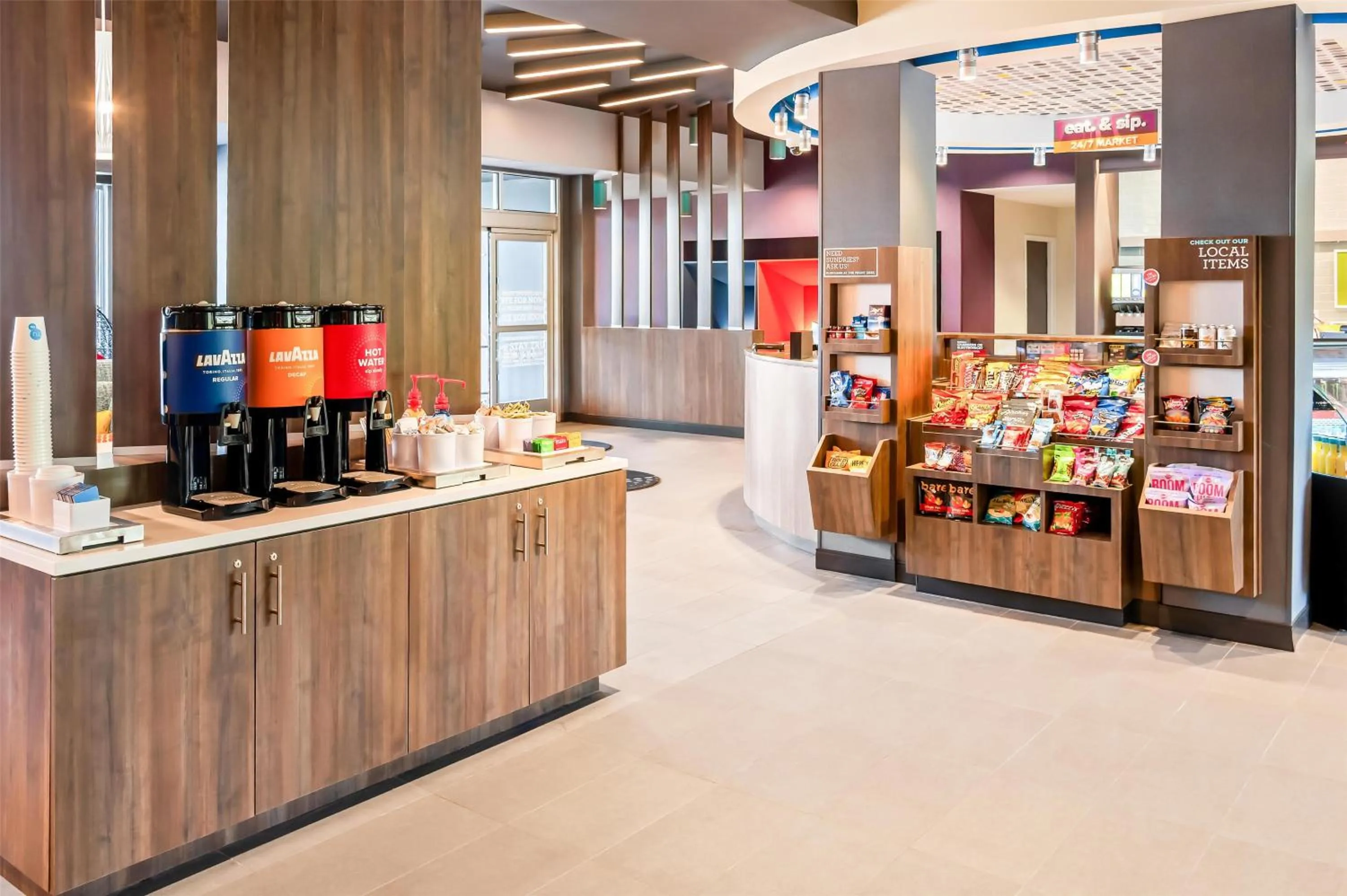 Restaurant/places to eat in Tru By Hilton Holland, Mi