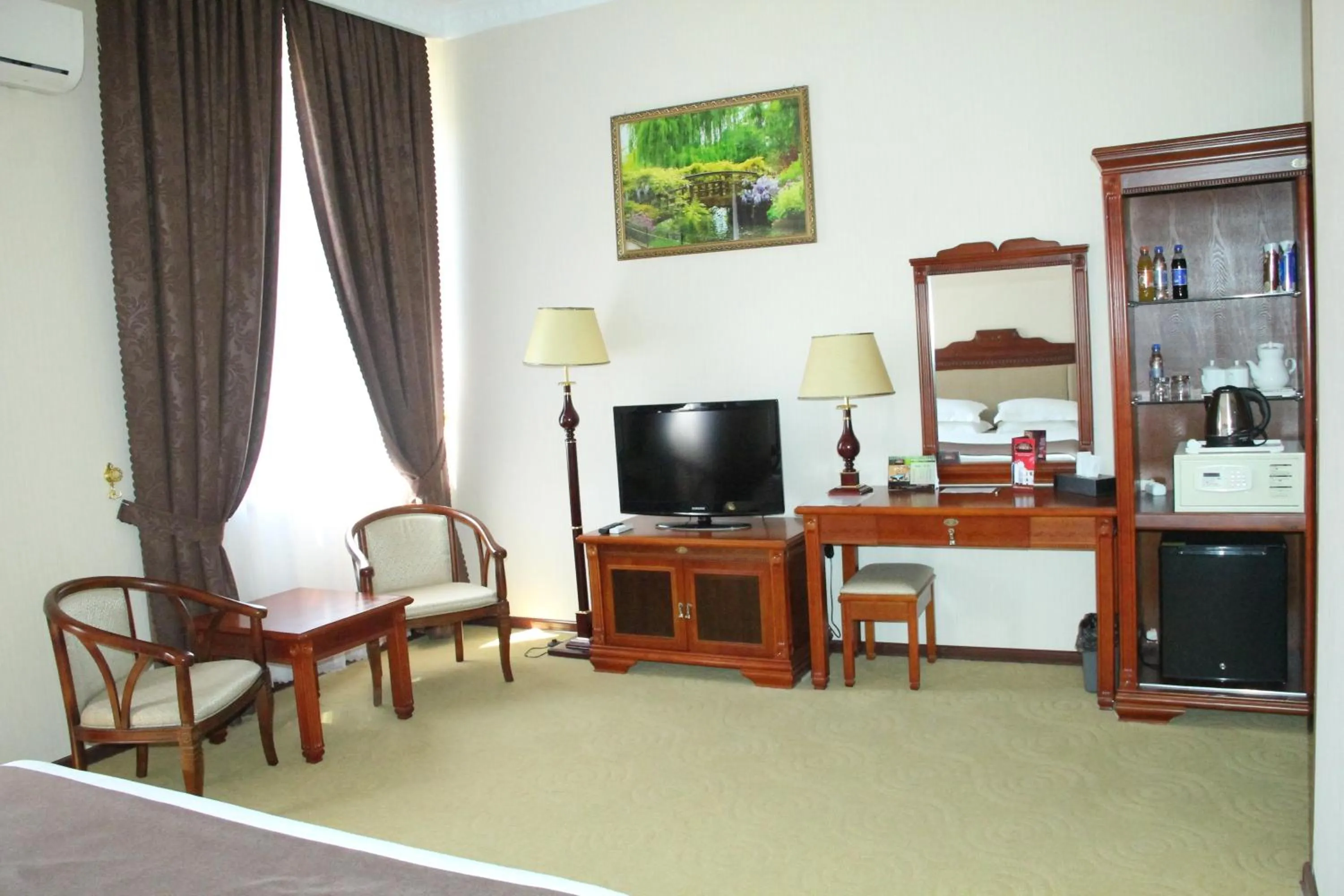 TV and multimedia in Firuz Hotel