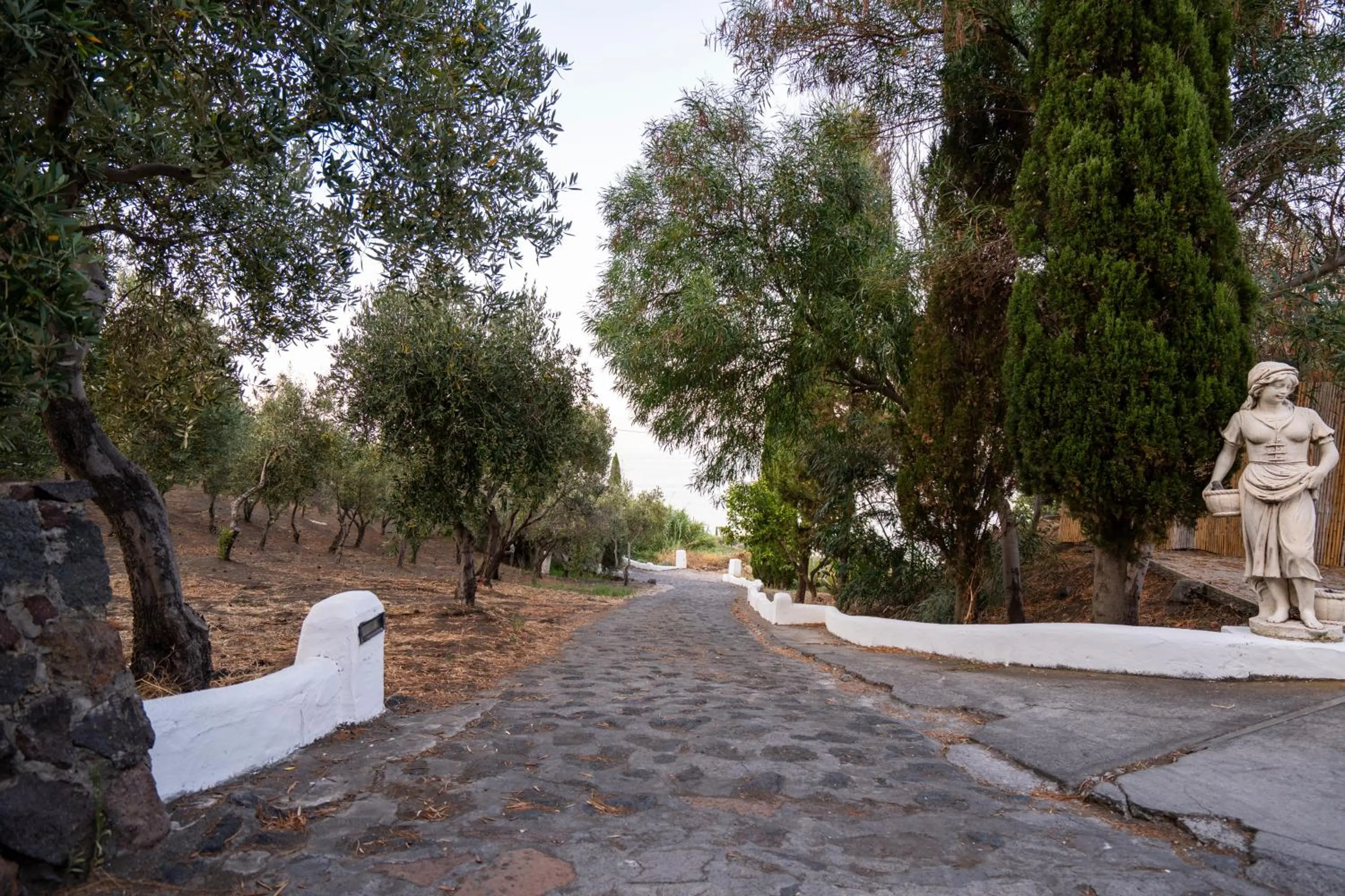 Facade/entrance in Borgo del Cannitello Romantic Boutique Resort