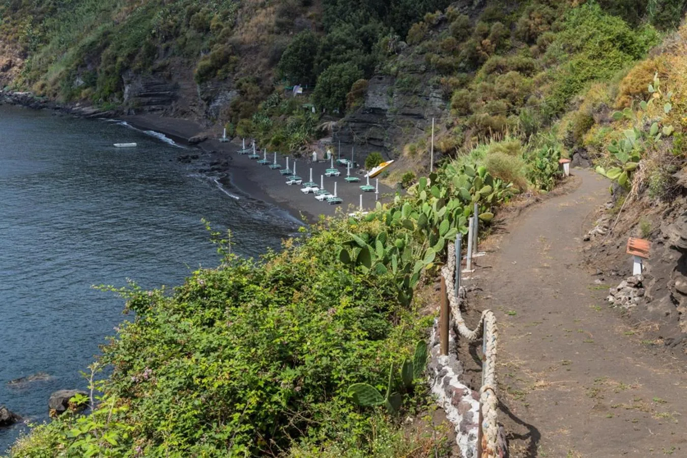 Beach in Borgo del Cannitello Romantic Boutique Resort