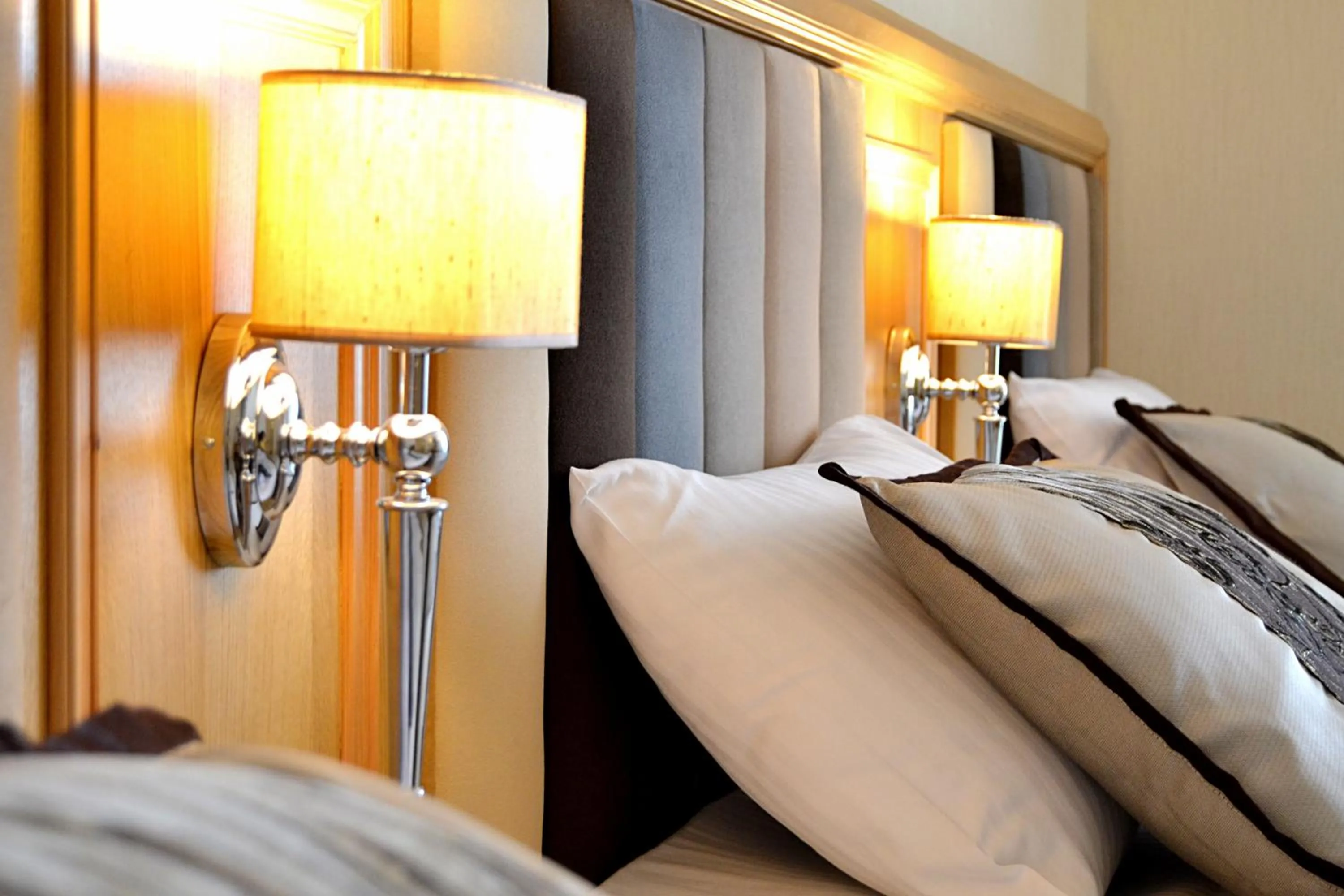 Bedroom, Bed in Hotel Erden Sarayevo