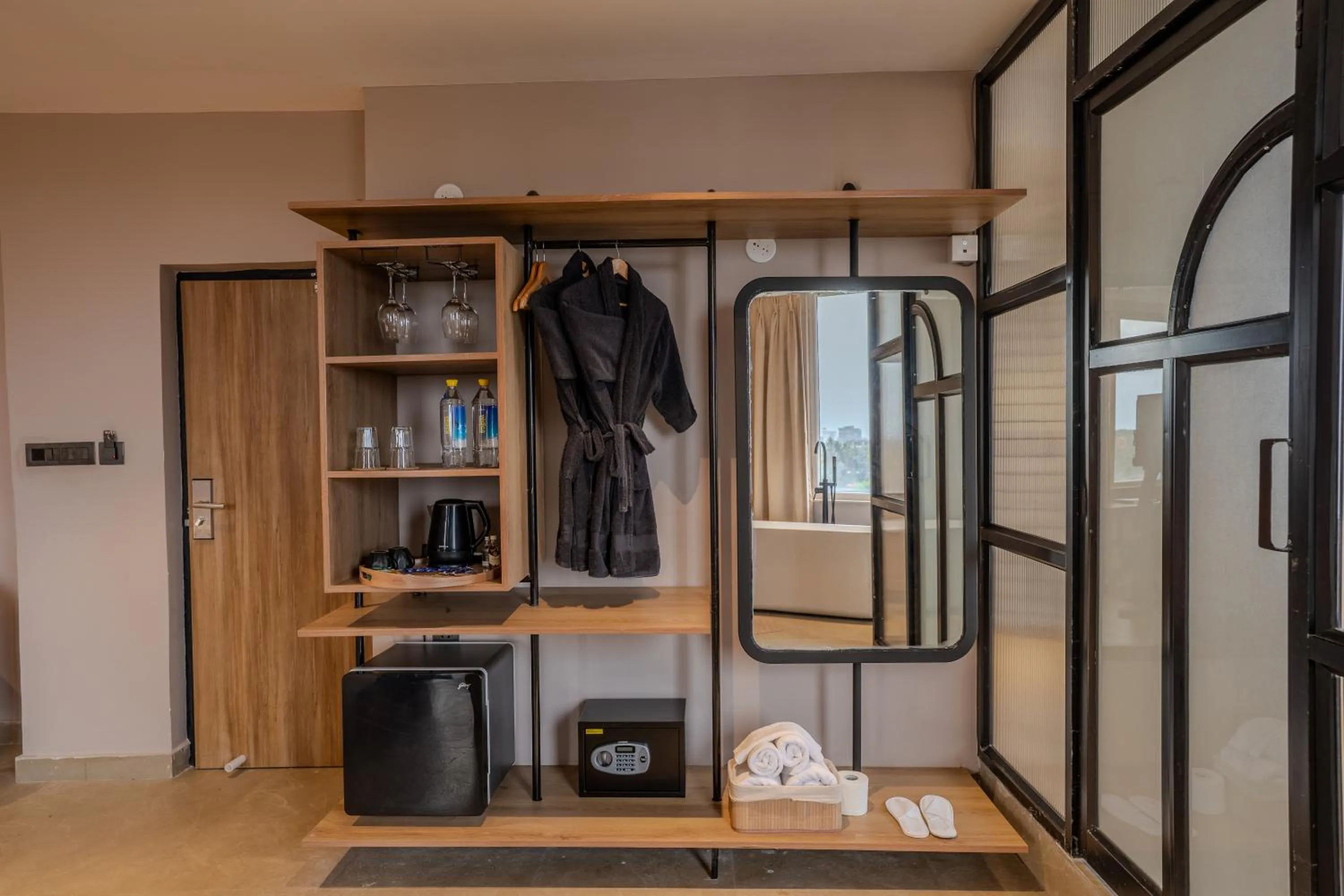 minibar in Minimalist Panjim