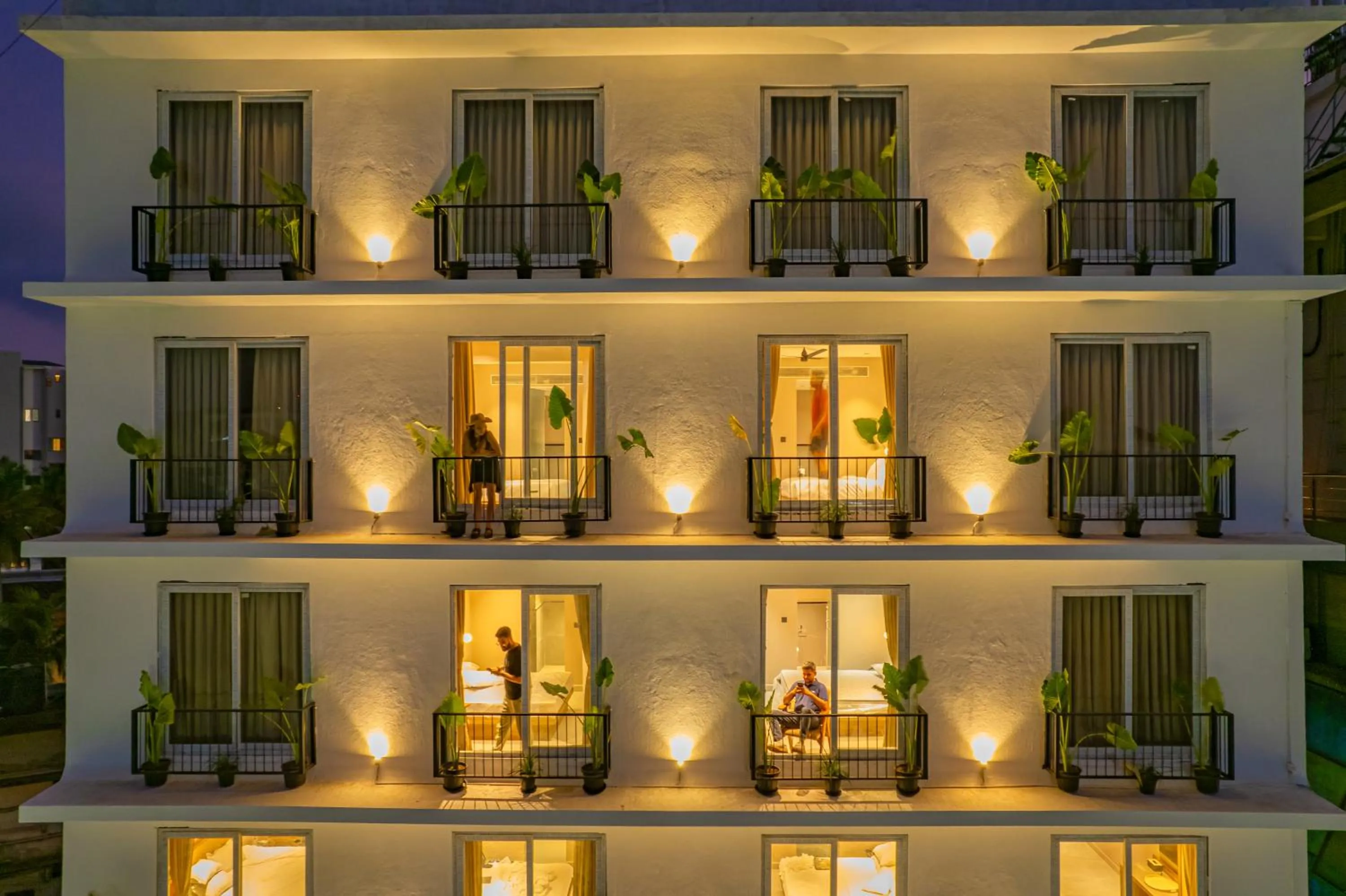 Facade/entrance in Minimalist Panjim