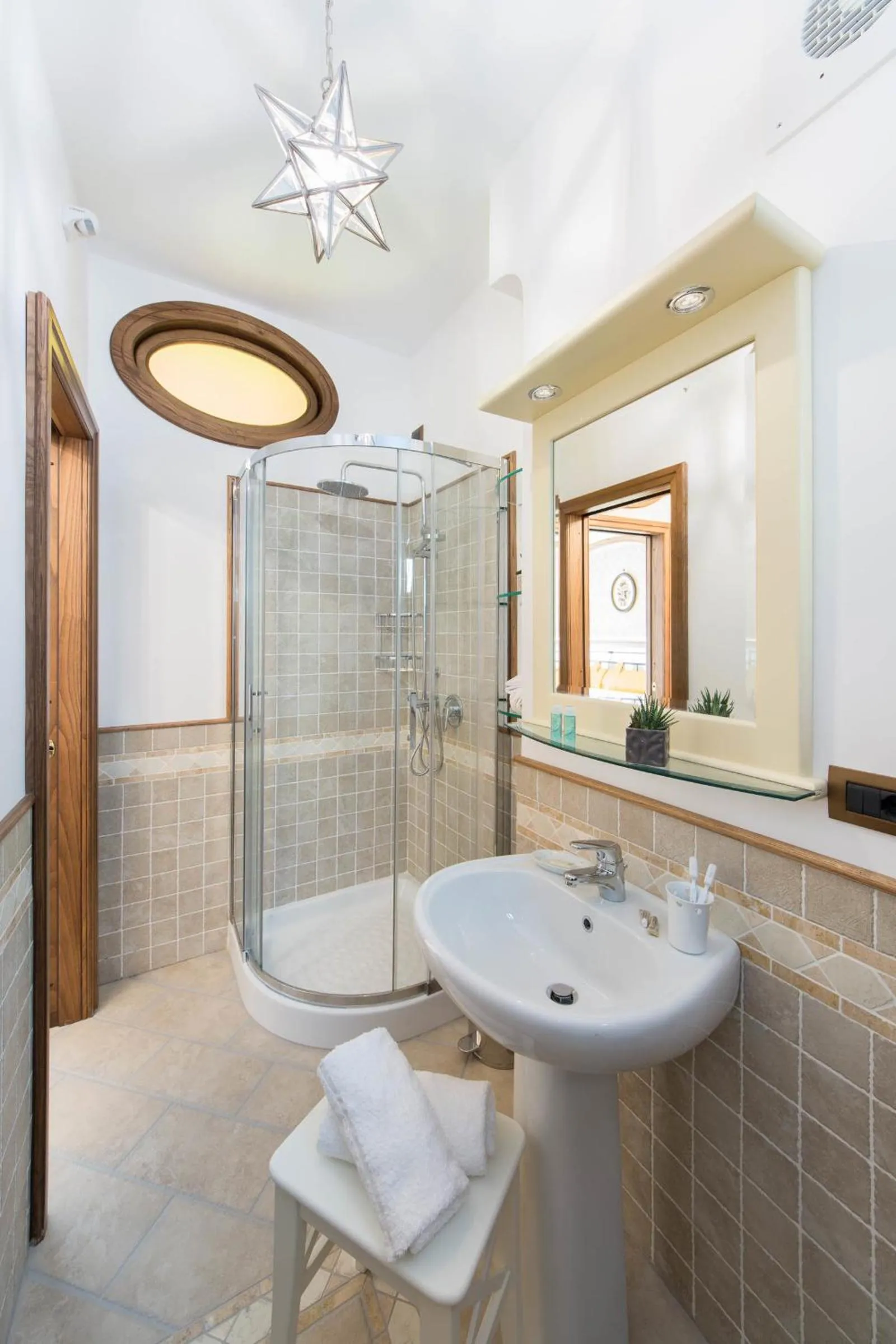 Shower in B&B La Casa Nel Giardino