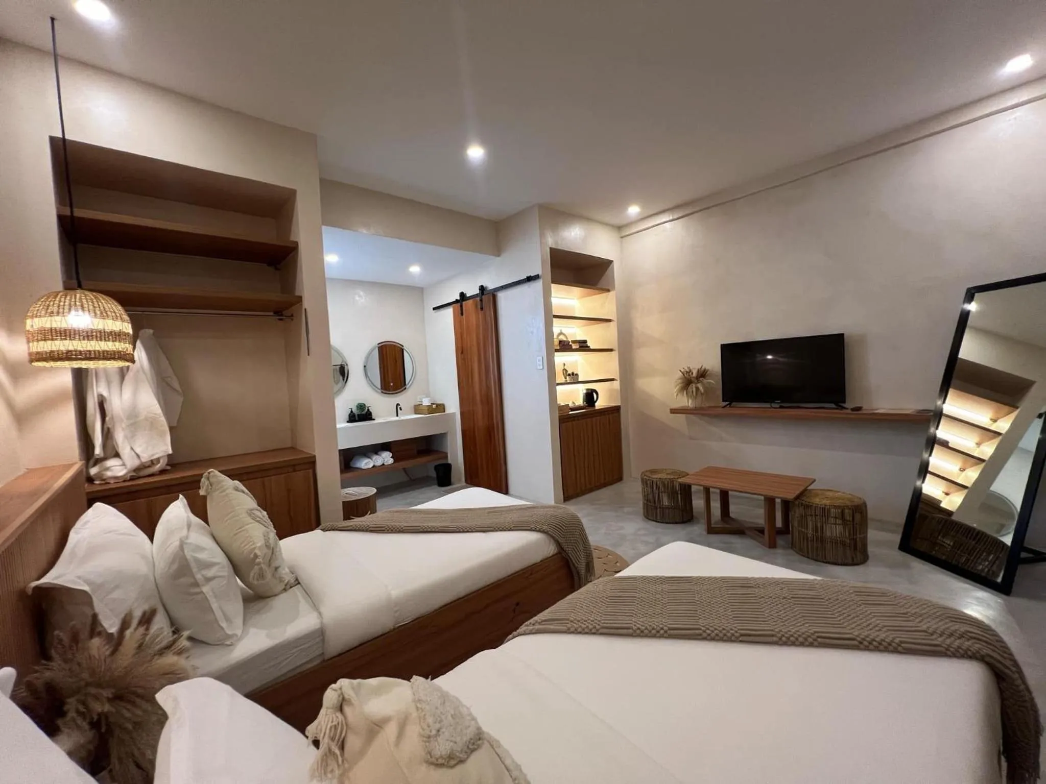 Bed in Lio Villas Resort