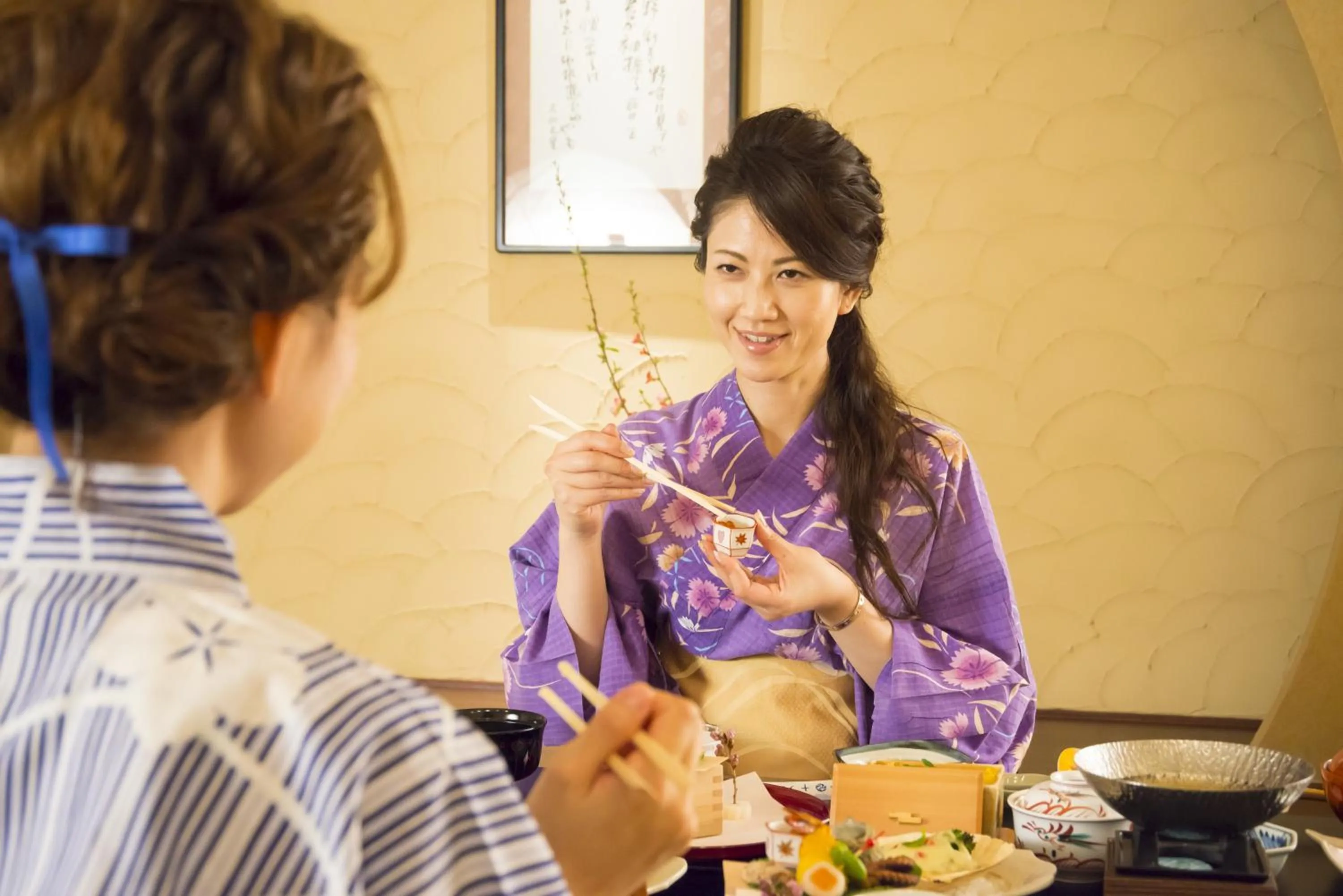 Food and drinks in Juhachiro