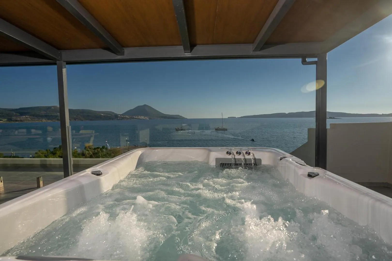 Hot Tub in Zoe Seaside Resort