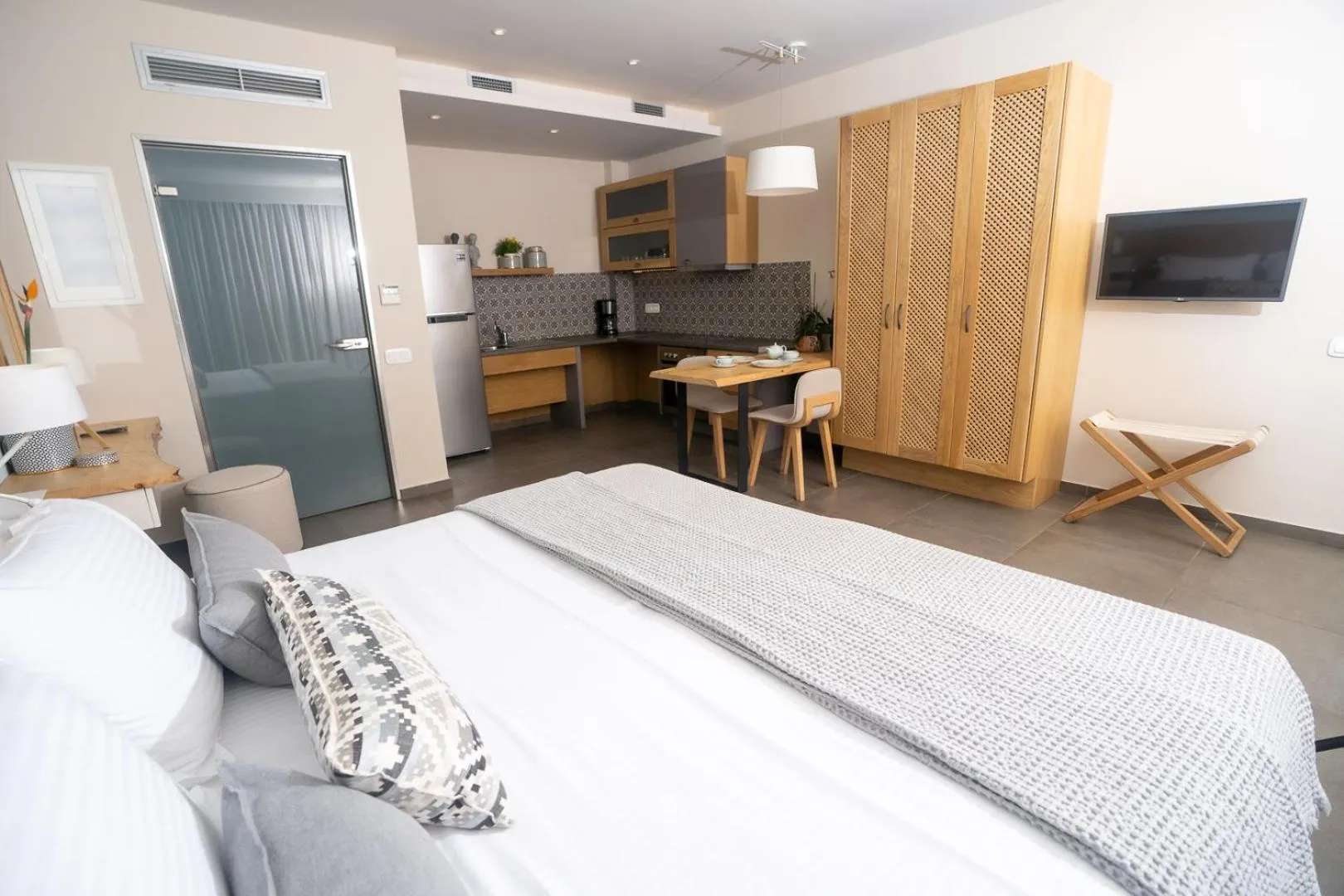 Property building, Bed in Zoe Seaside Resort