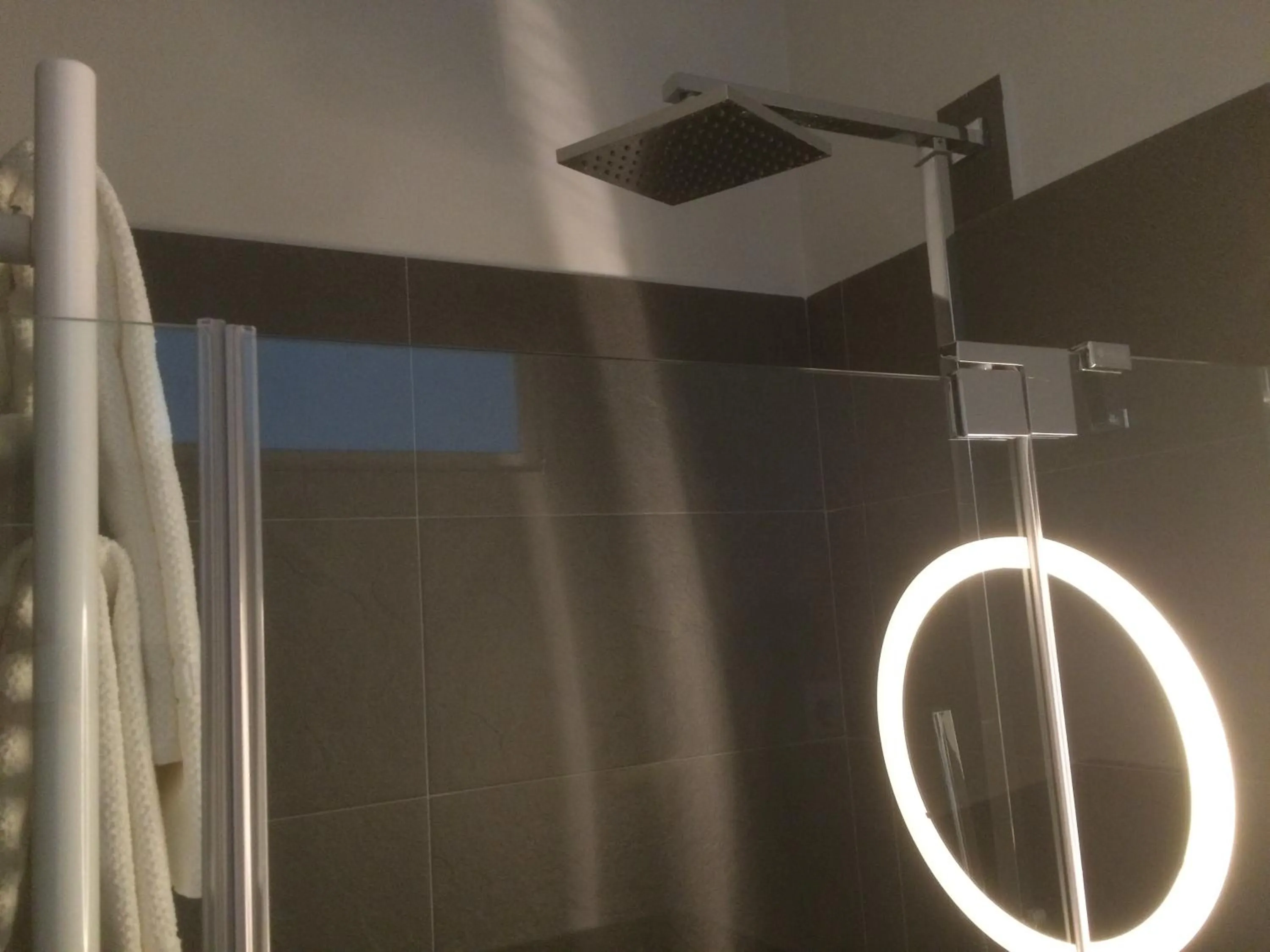 Shower in Diezmadrid