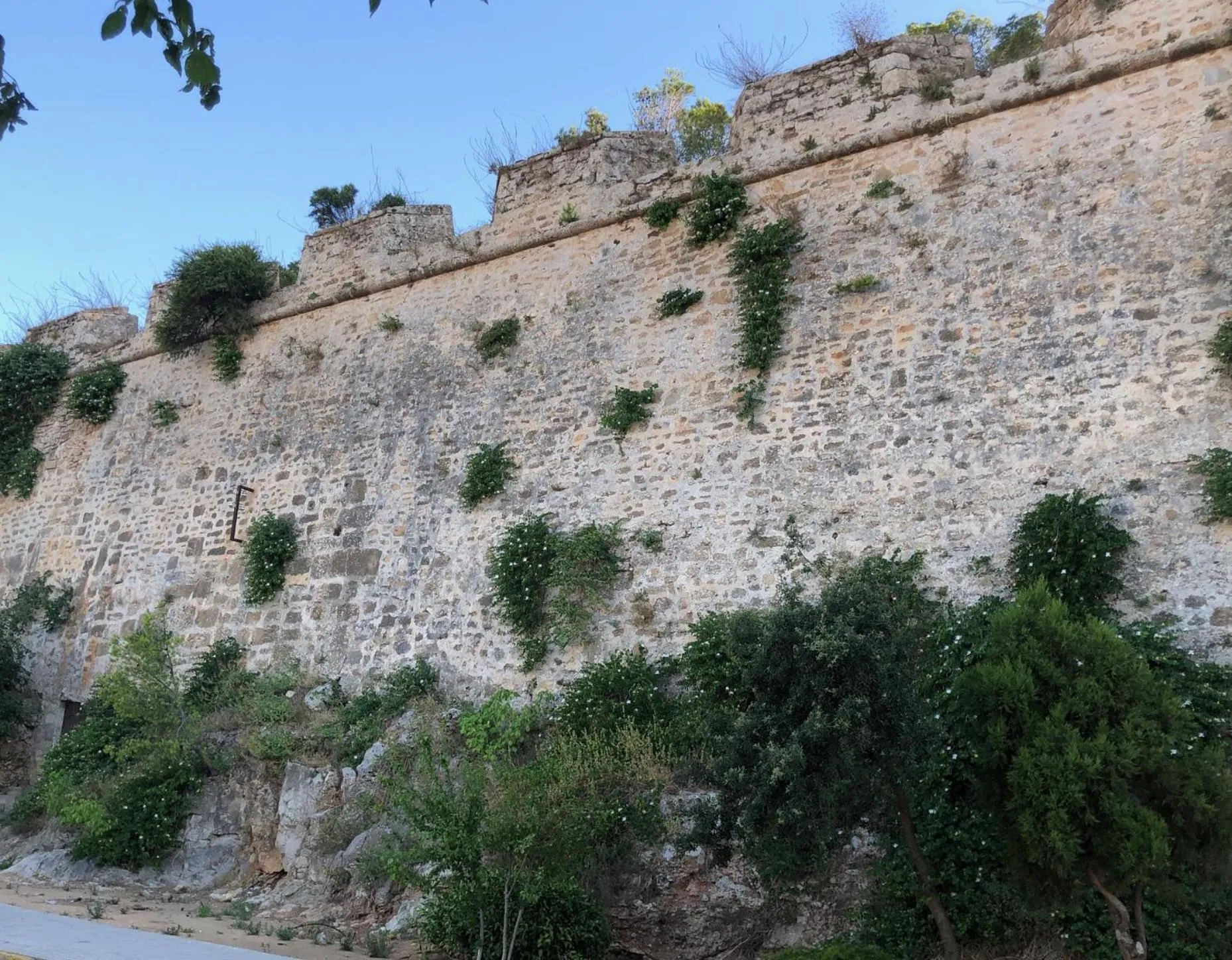 Nearby landmark in Apartment De Jardines