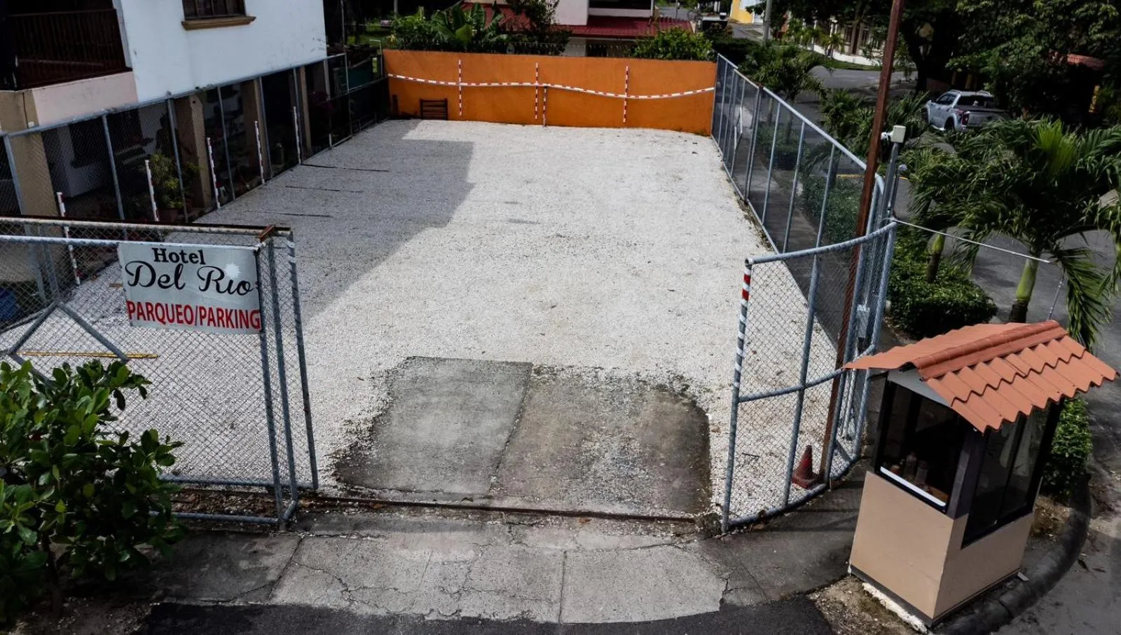 Parking in HOTEL DEL RiO