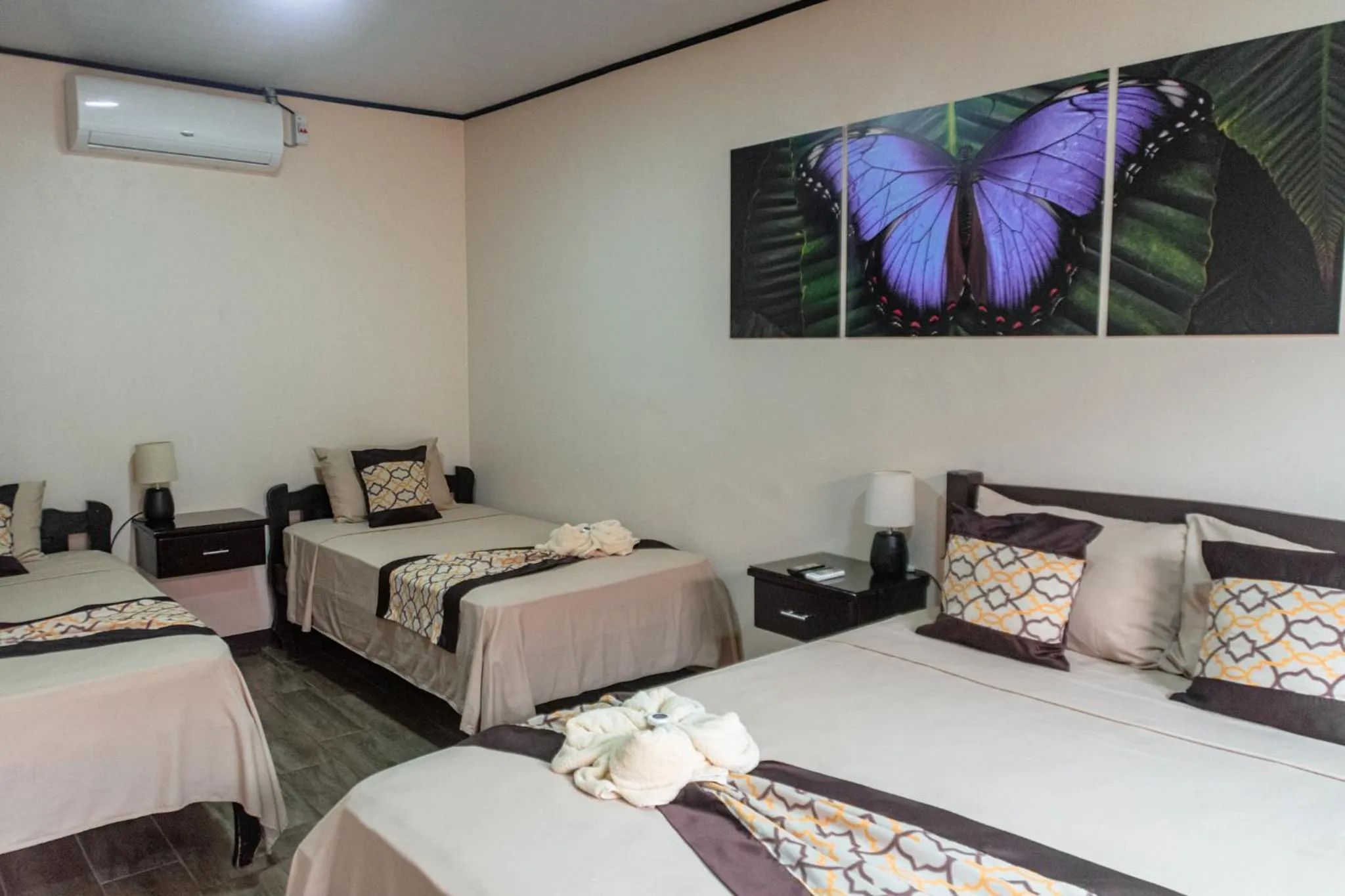 Bed in HOTEL DEL RiO