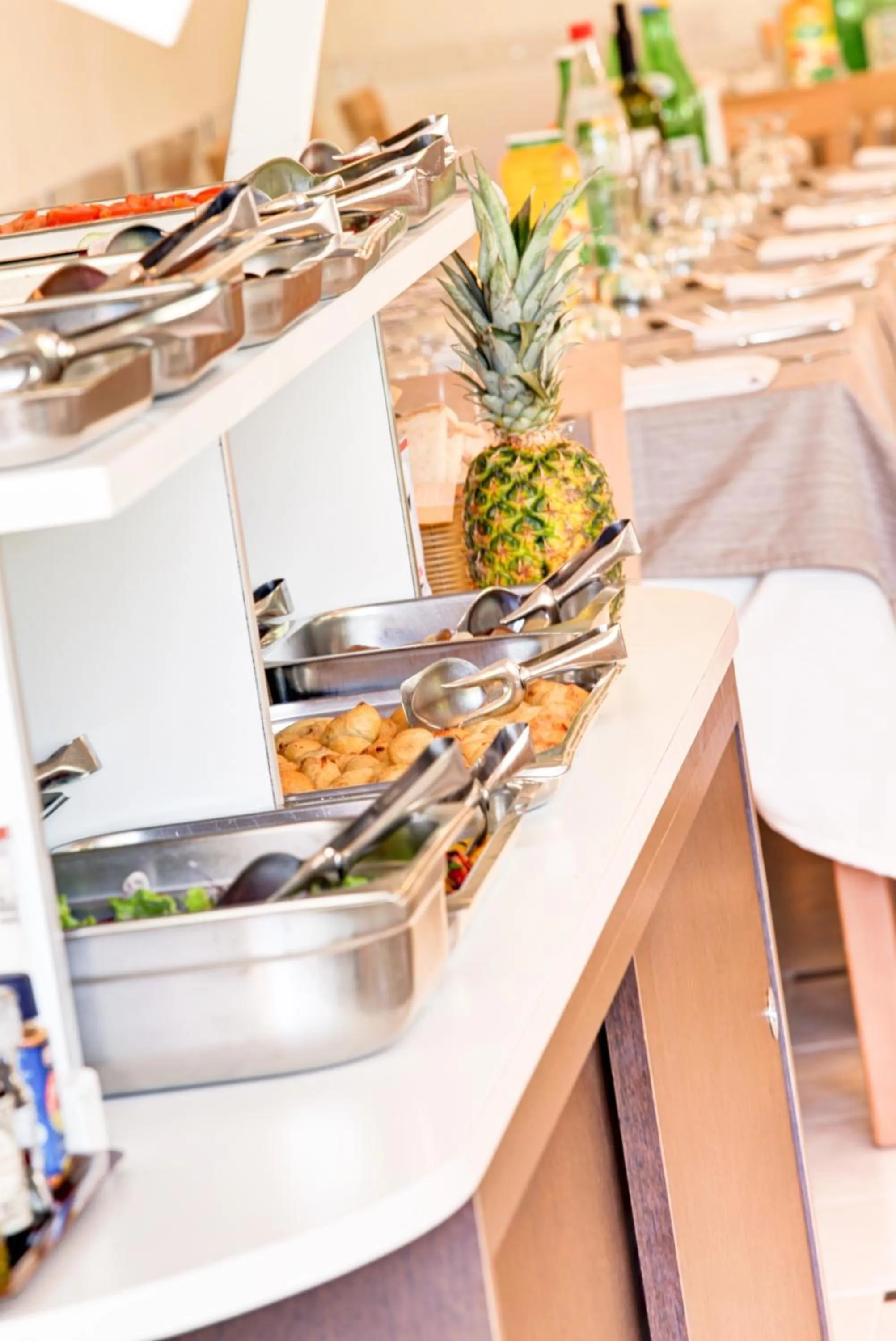 Food in Hotel Giamaika