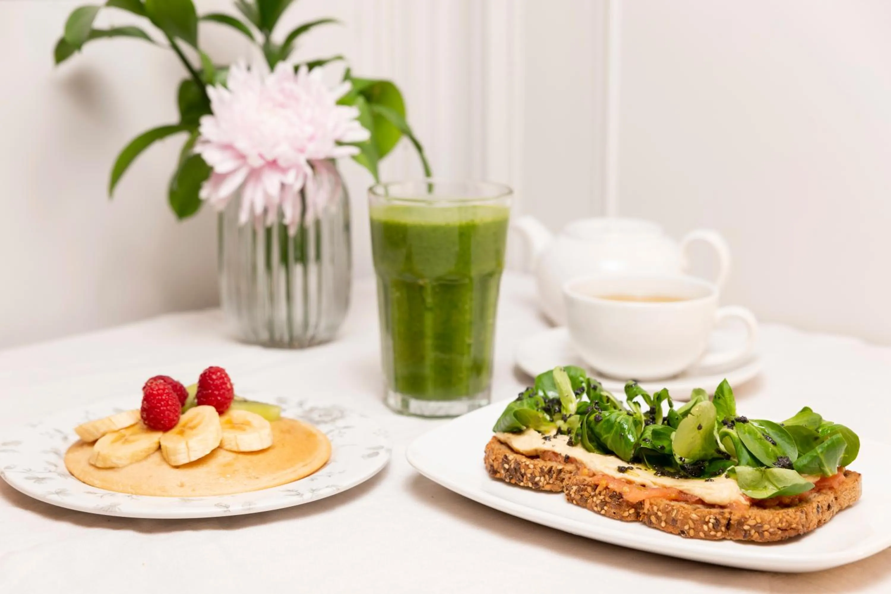 Food and drinks in Hotel Sauce