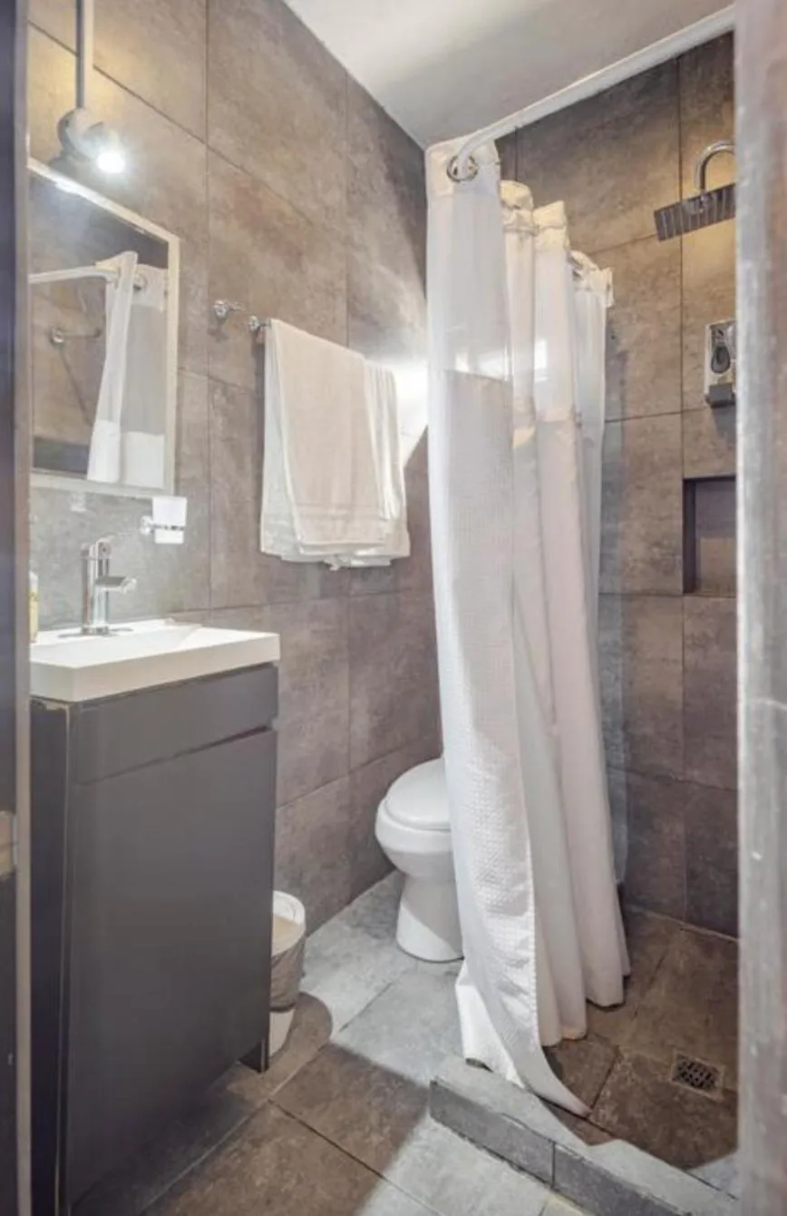 Bathroom in Adhoc Boutique Barrio Antiguo