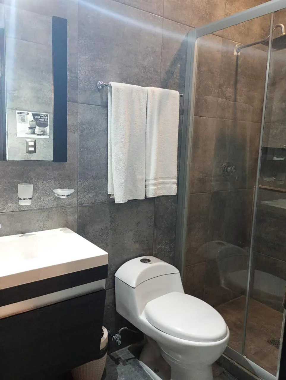 Toilet in Adhoc Boutique Barrio Antiguo