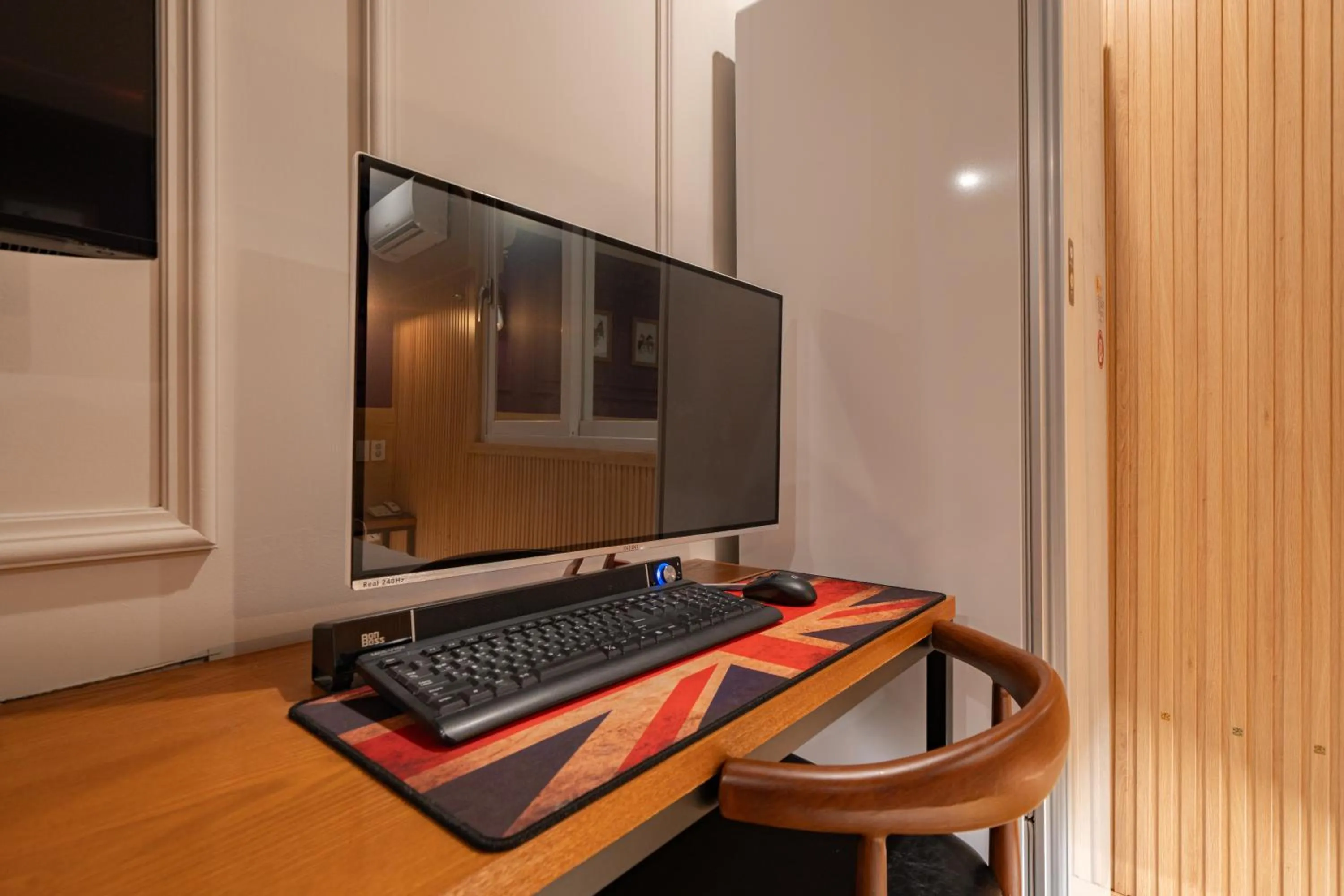 TV and multimedia in Hotel Yoegieottae Gwangju Station