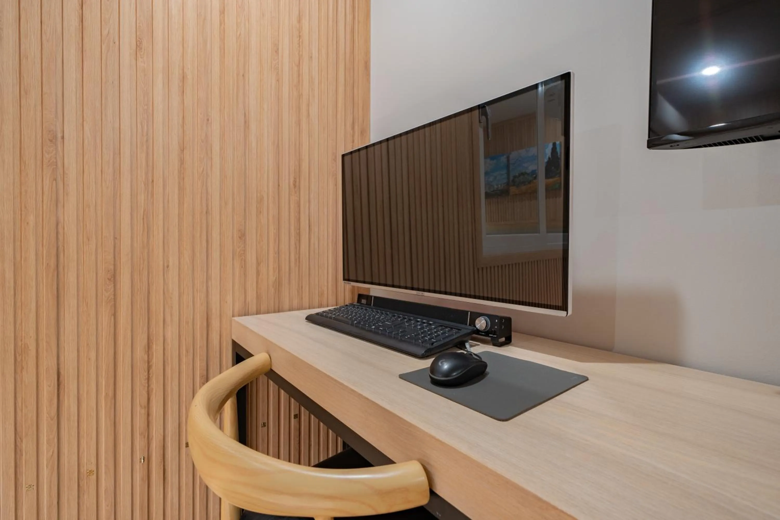 TV and multimedia in Hotel Yoegieottae Gwangju Station