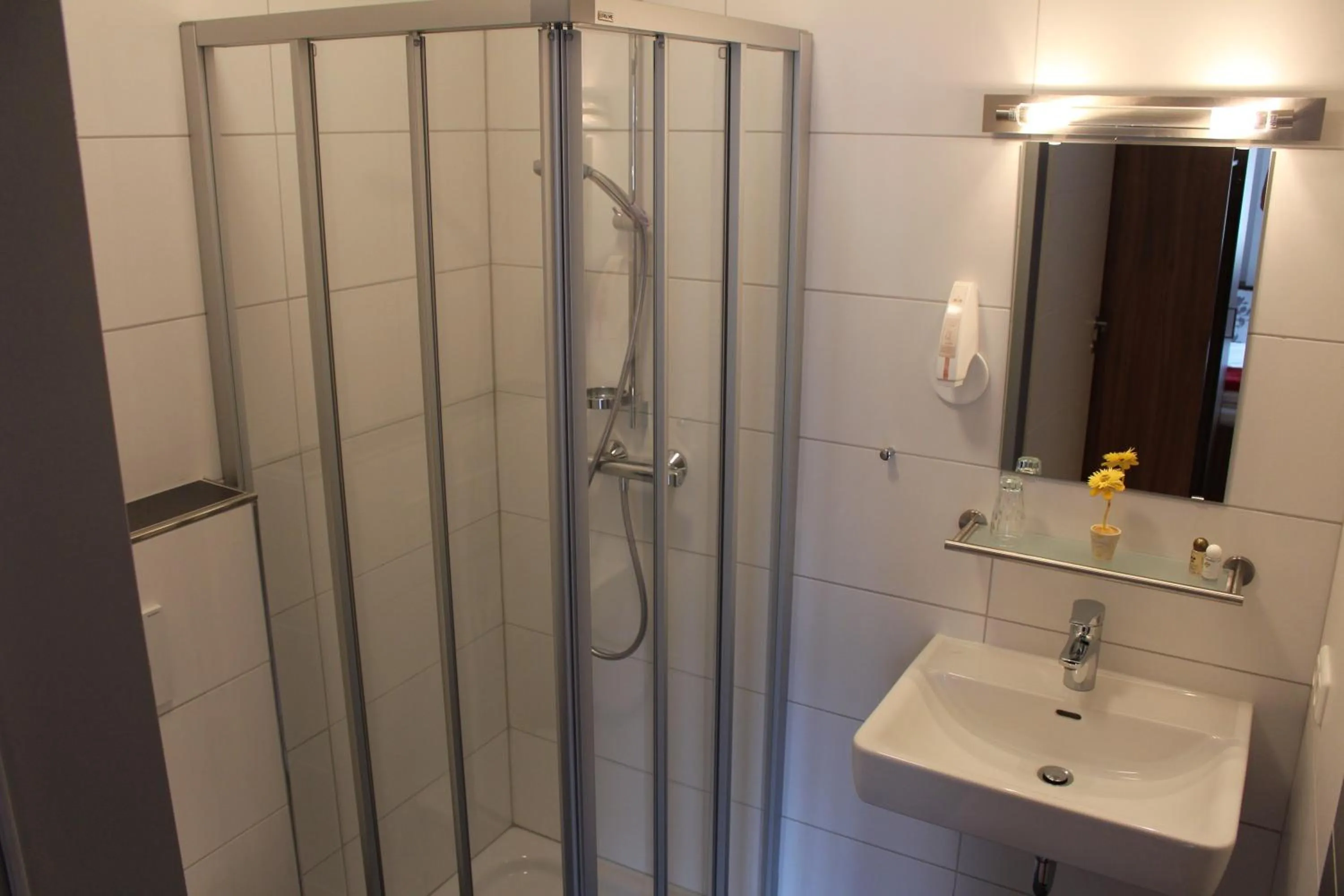 Bathroom in Langs Wirtshaus