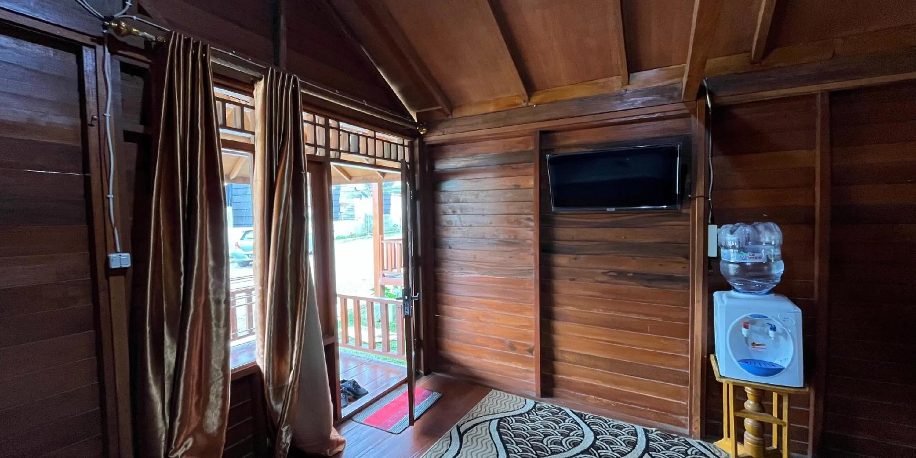 TV and multimedia in Fifa Cabin 2 by Fifa Grup