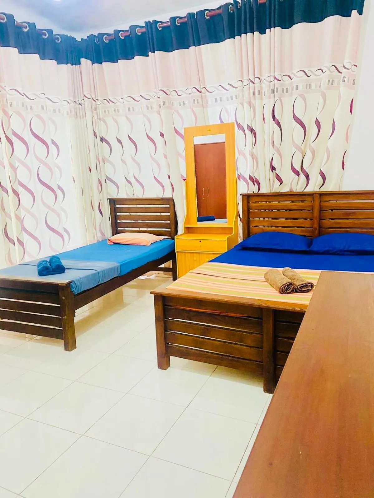 Deluxe Triple Room in The Beach House , Nilaveli , Trincomalee