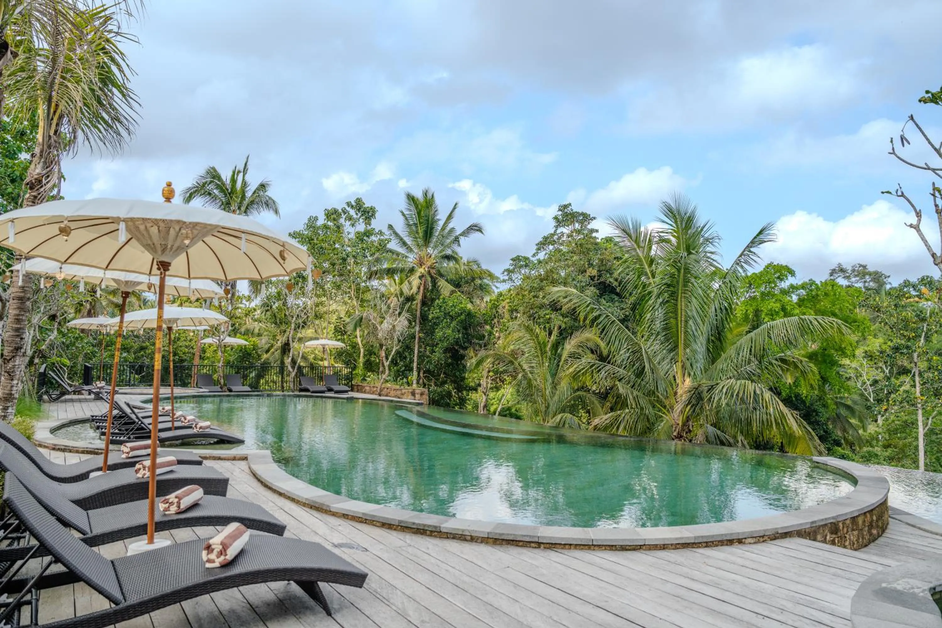 Balcony/Terrace in Hoshi Jungle Resort by Dhananjaya Hospitality