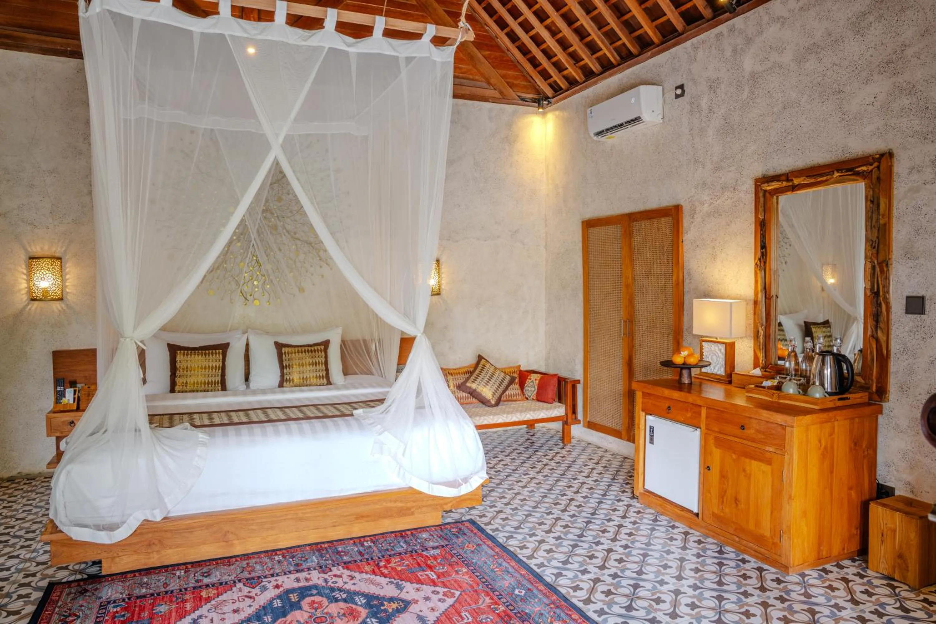 Bed in Hoshi Jungle Resort by Dhananjaya Hospitality