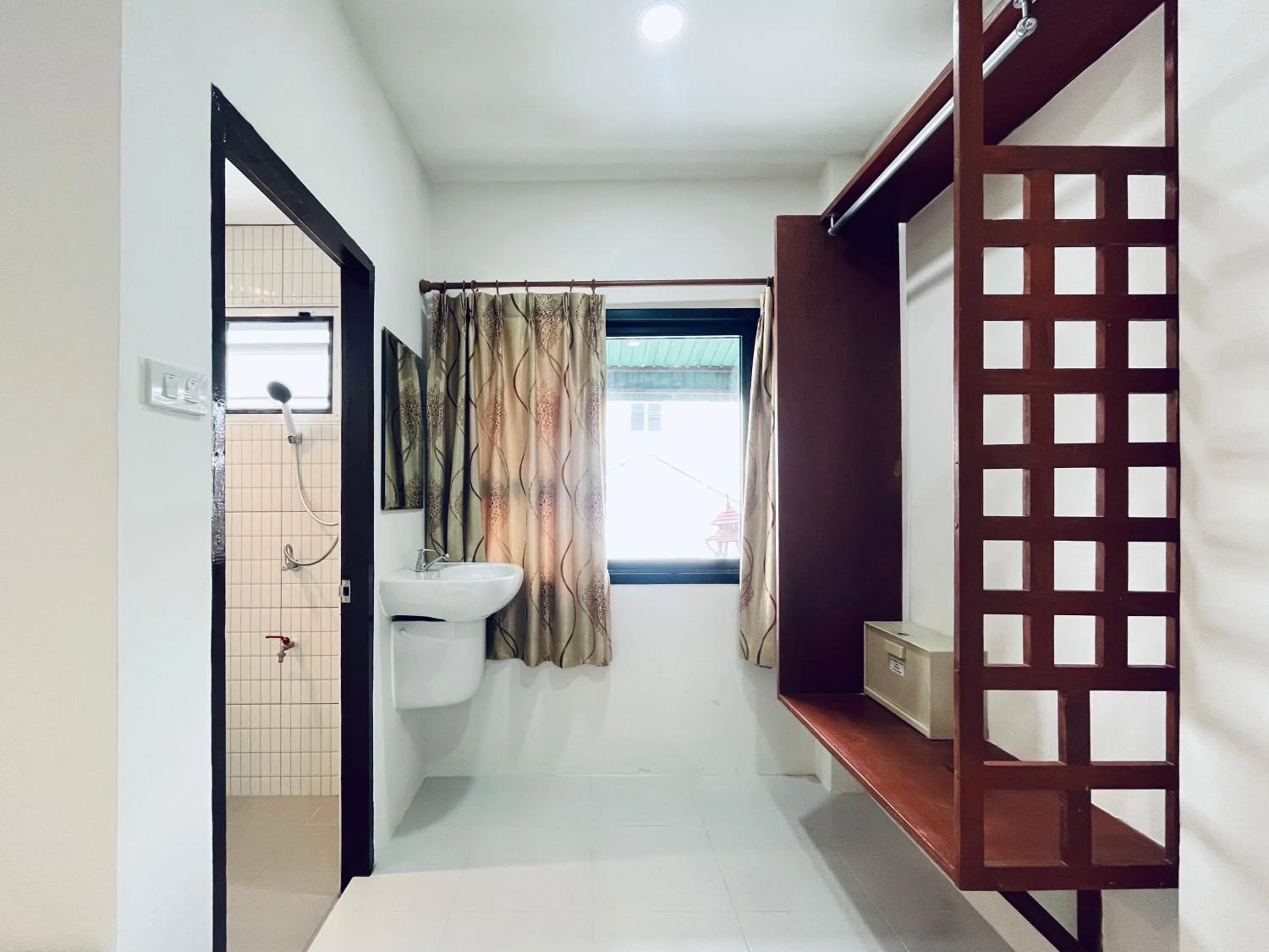 Photo of the whole room in Rendezvous Oldtown Chiangmai