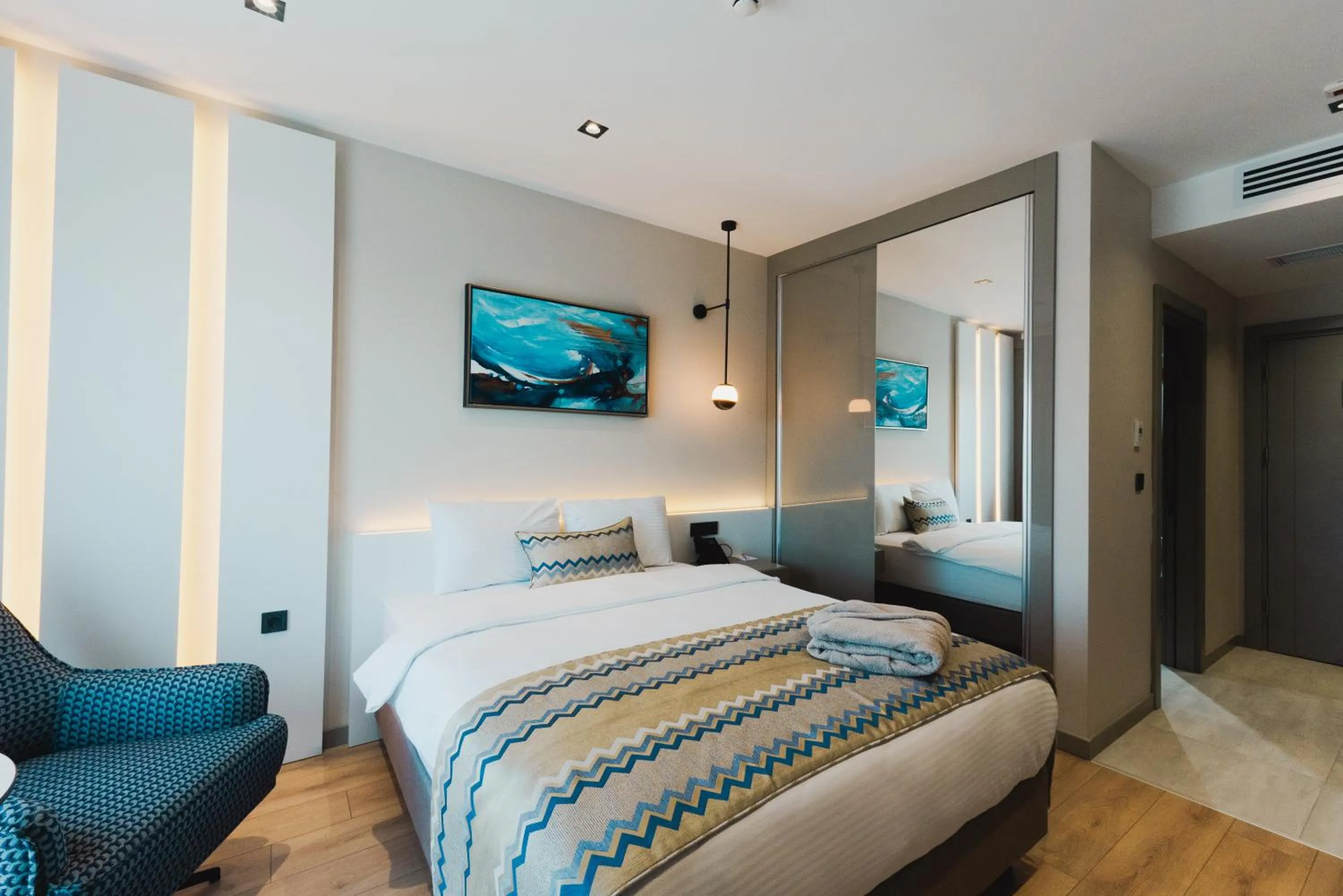 Photo of the whole room, Bed in Stillo Business Hotel & Spa