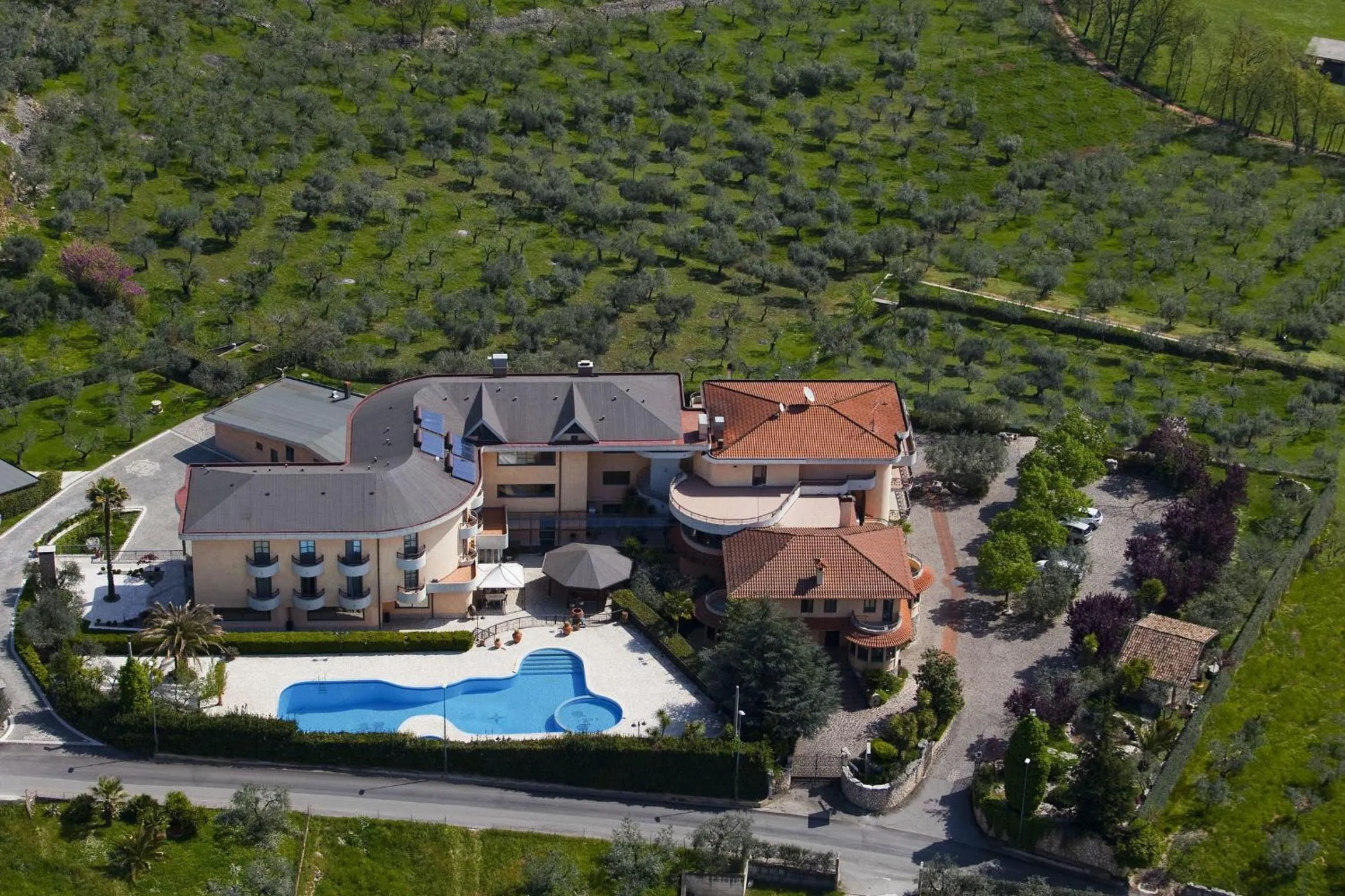 Bird's eye view in Albergo Ristorante Uliveto