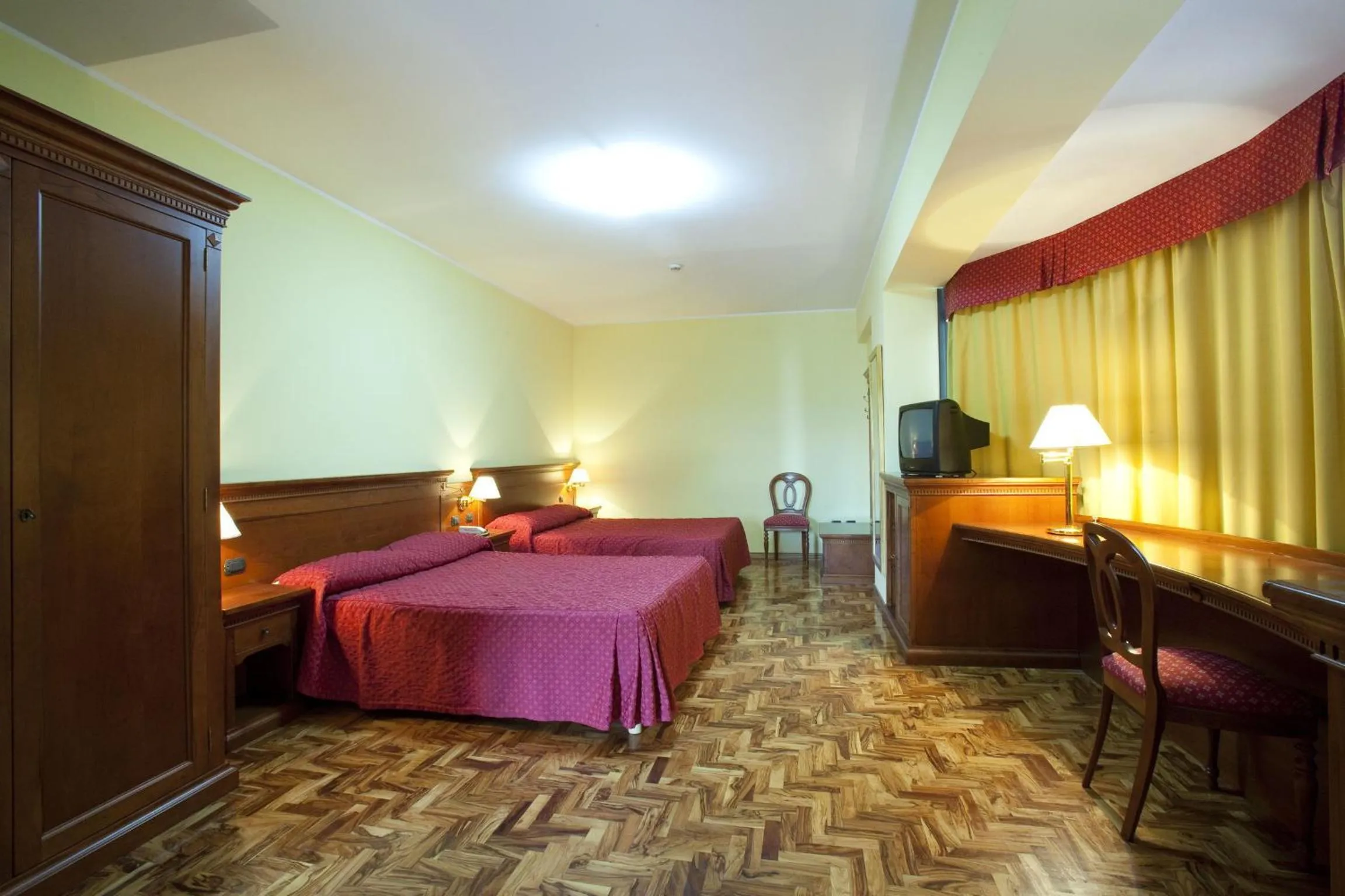 Photo of the whole room, Bed in Albergo Ristorante Uliveto