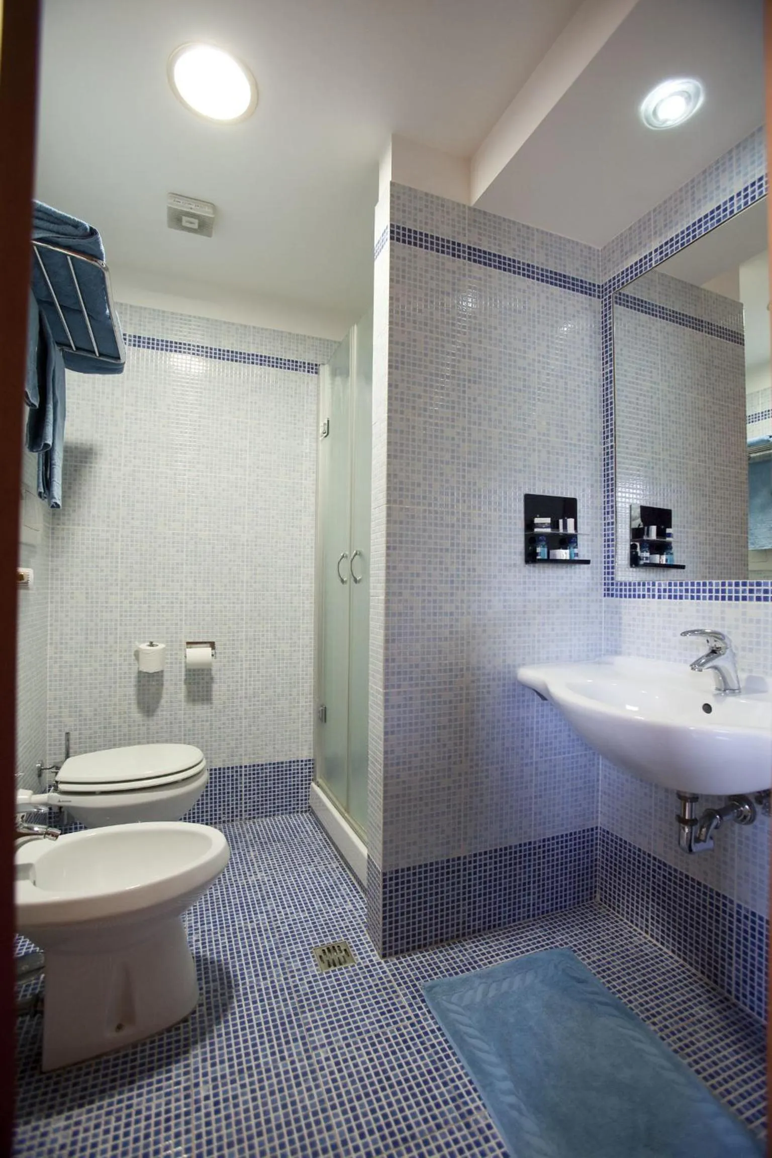 Bathroom in Albergo Ristorante Uliveto