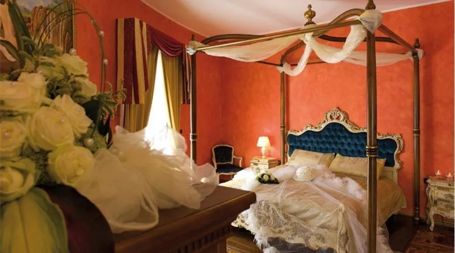 Day, Bed in Albergo Ristorante Uliveto