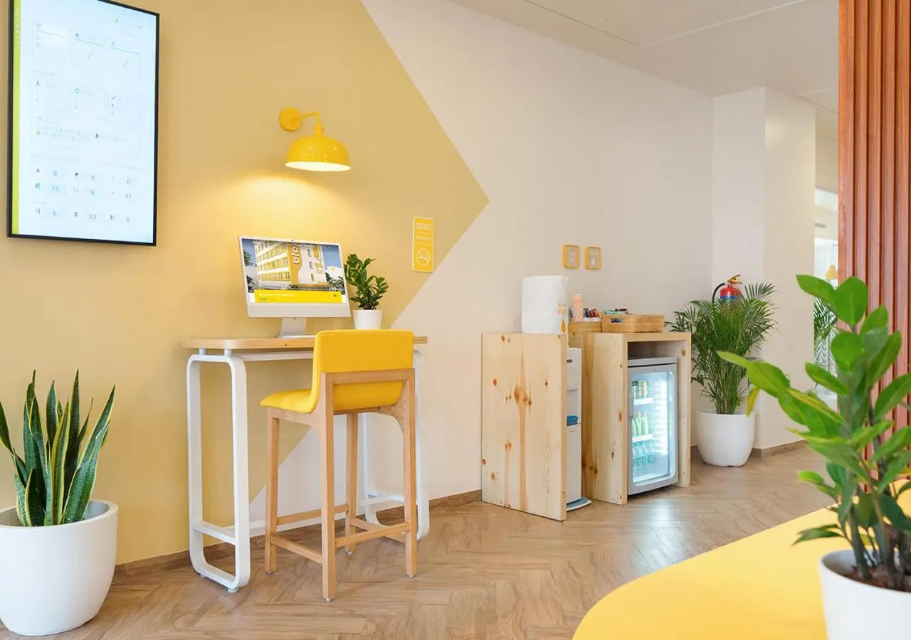 Lobby or reception in Bloom Hotel - DLF Cyber City