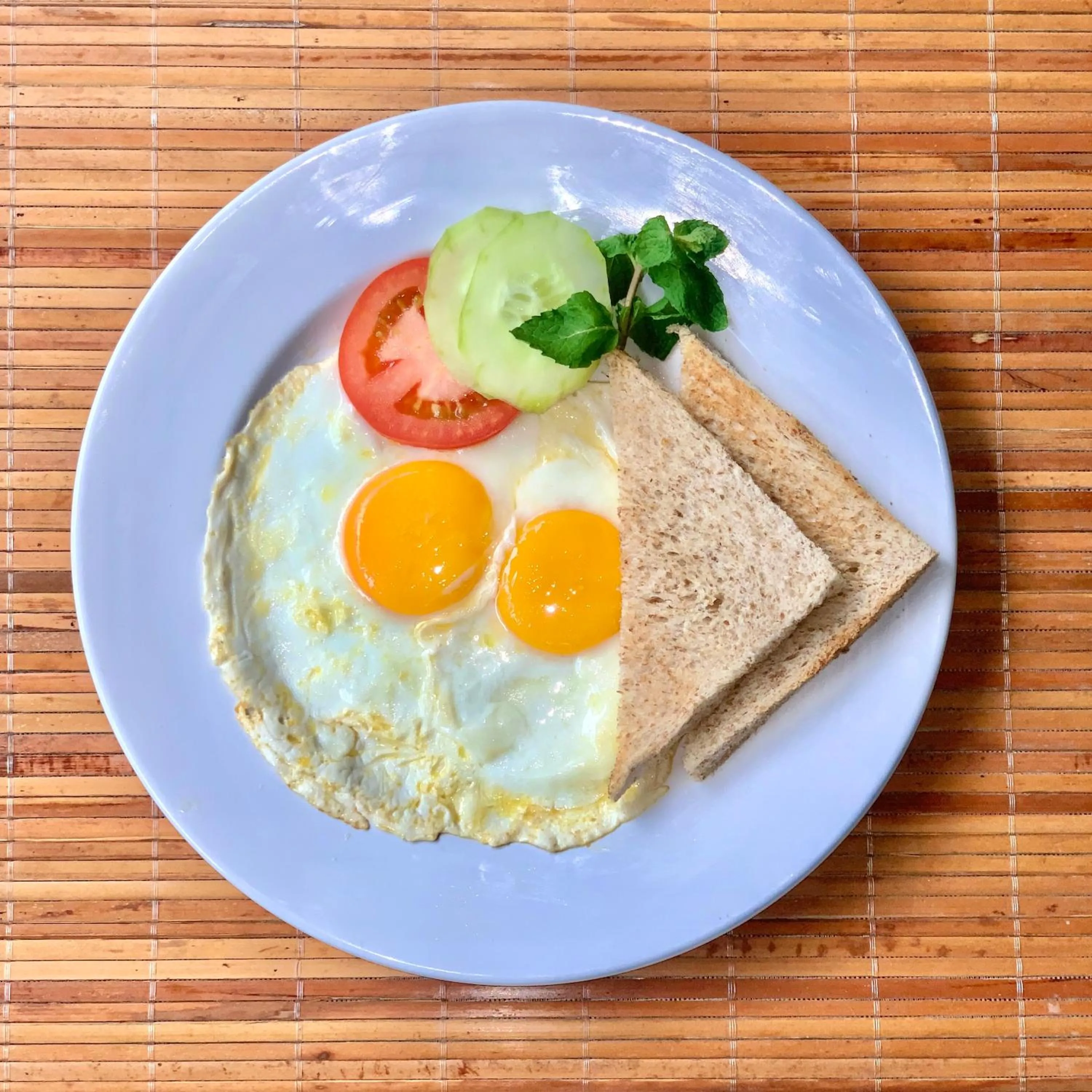 Breakfast in Villa Sujati