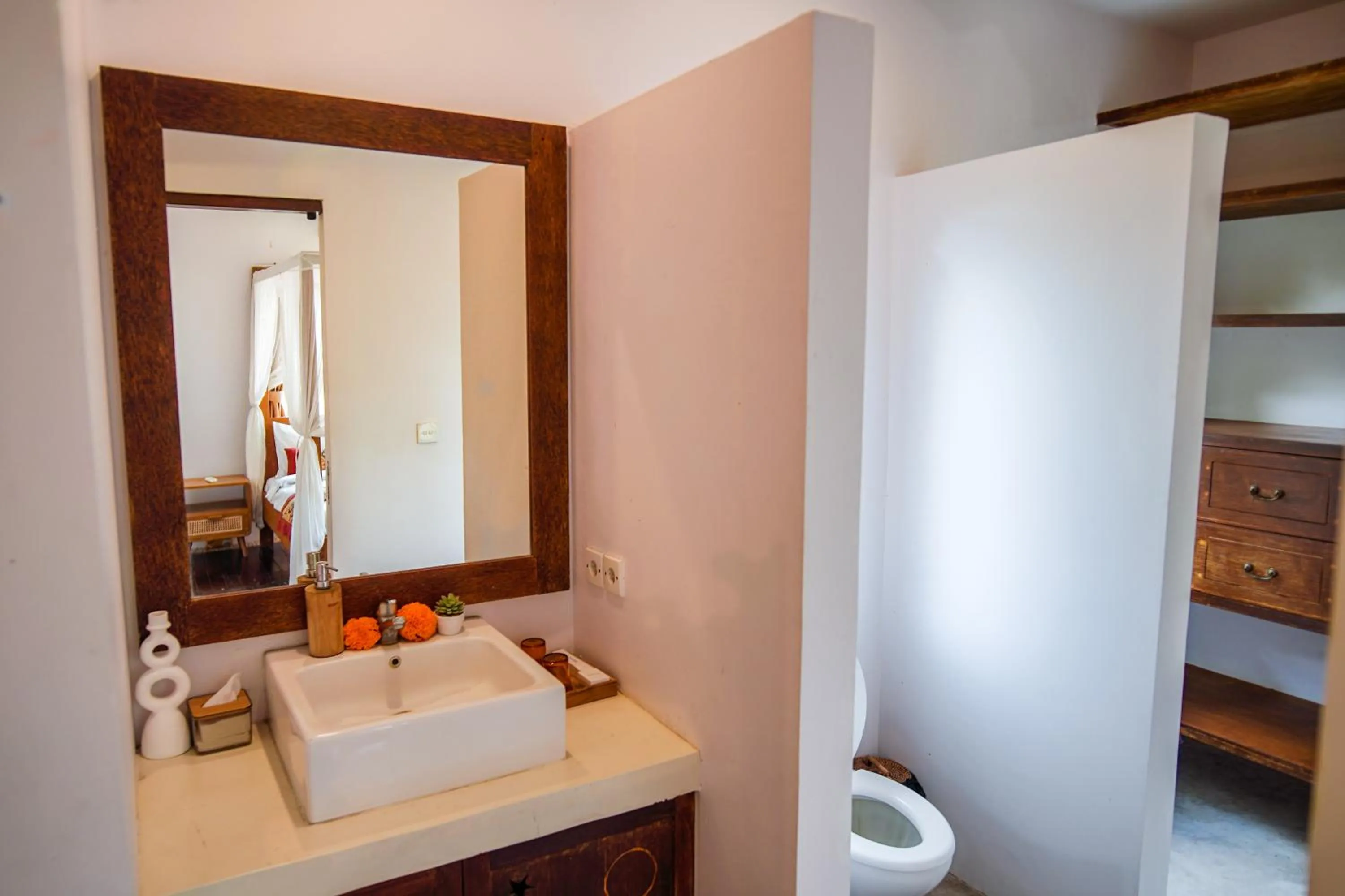 Bathroom in Villa Sujati