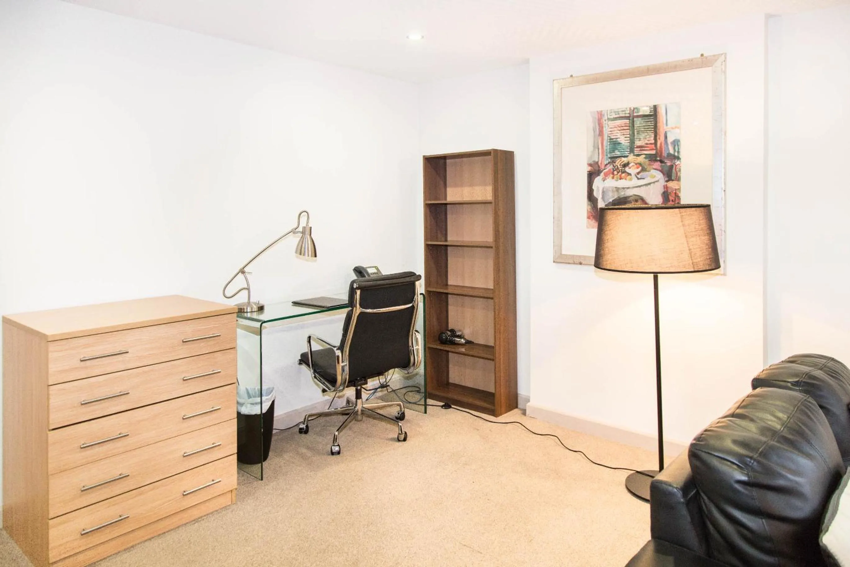 Seating area in Goodenough College – University Residence