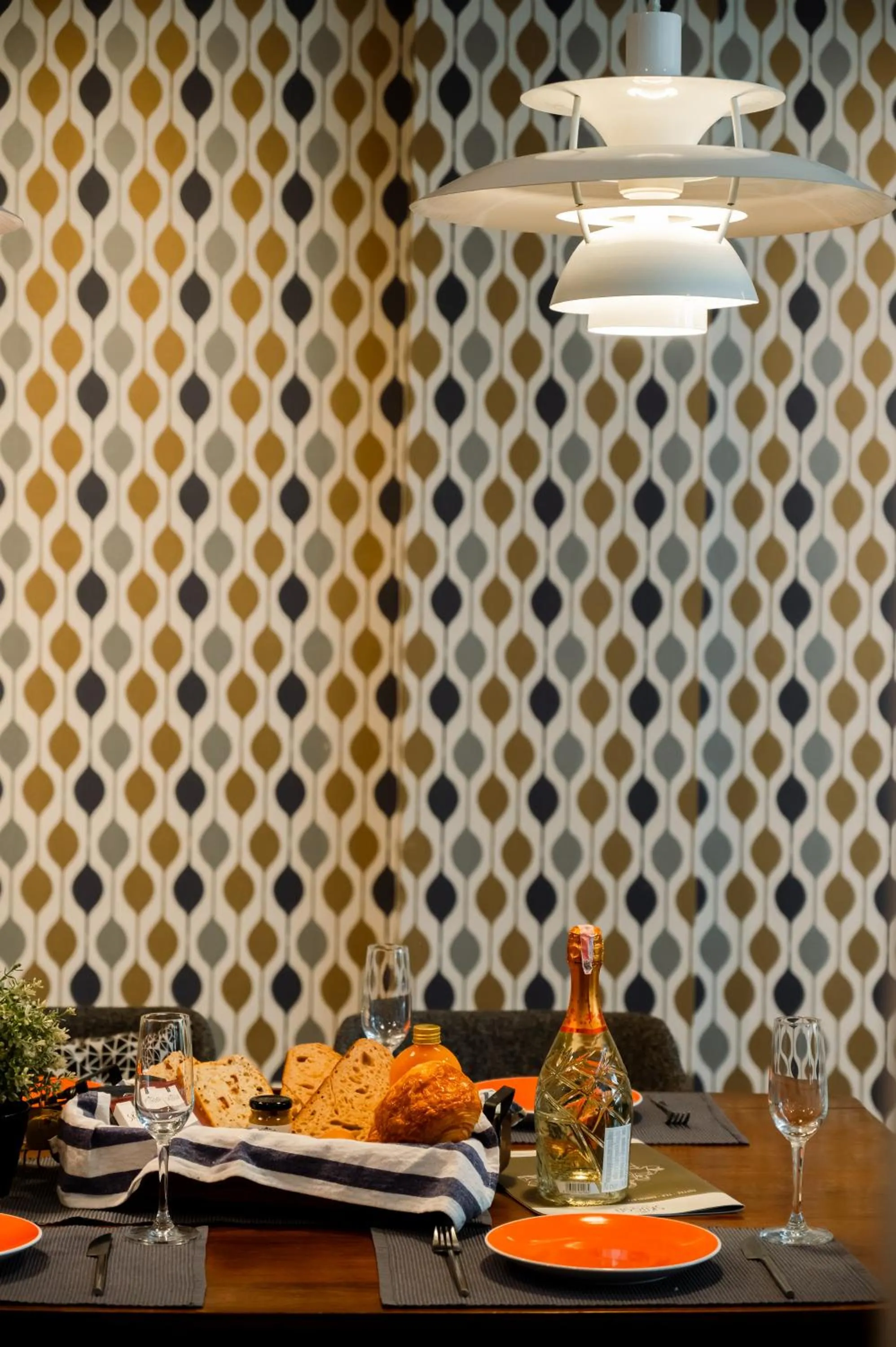 Food and drinks in Tolani Nimman Villa Chiang Mai