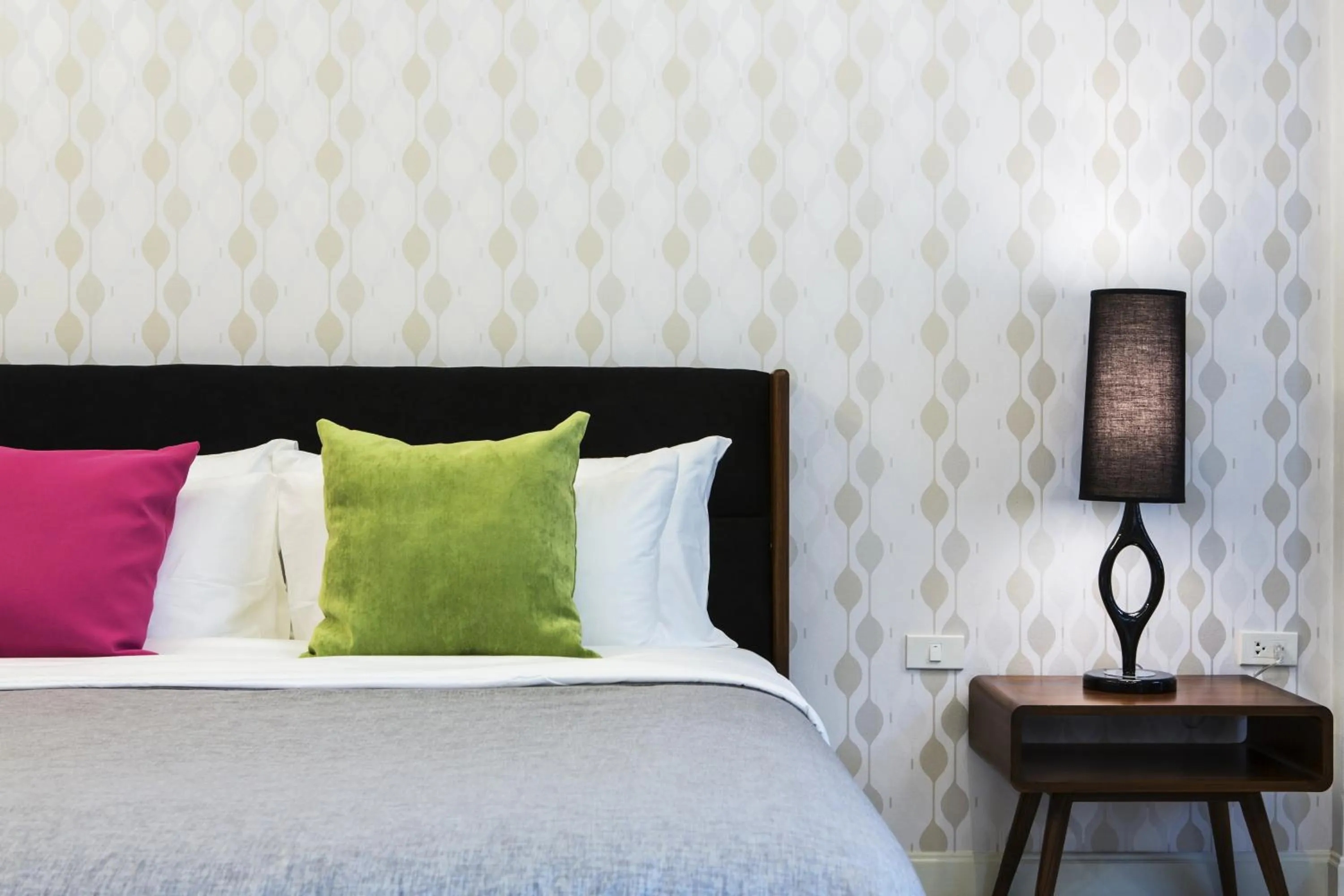 Bed in Tolani Nimman Villa Chiang Mai