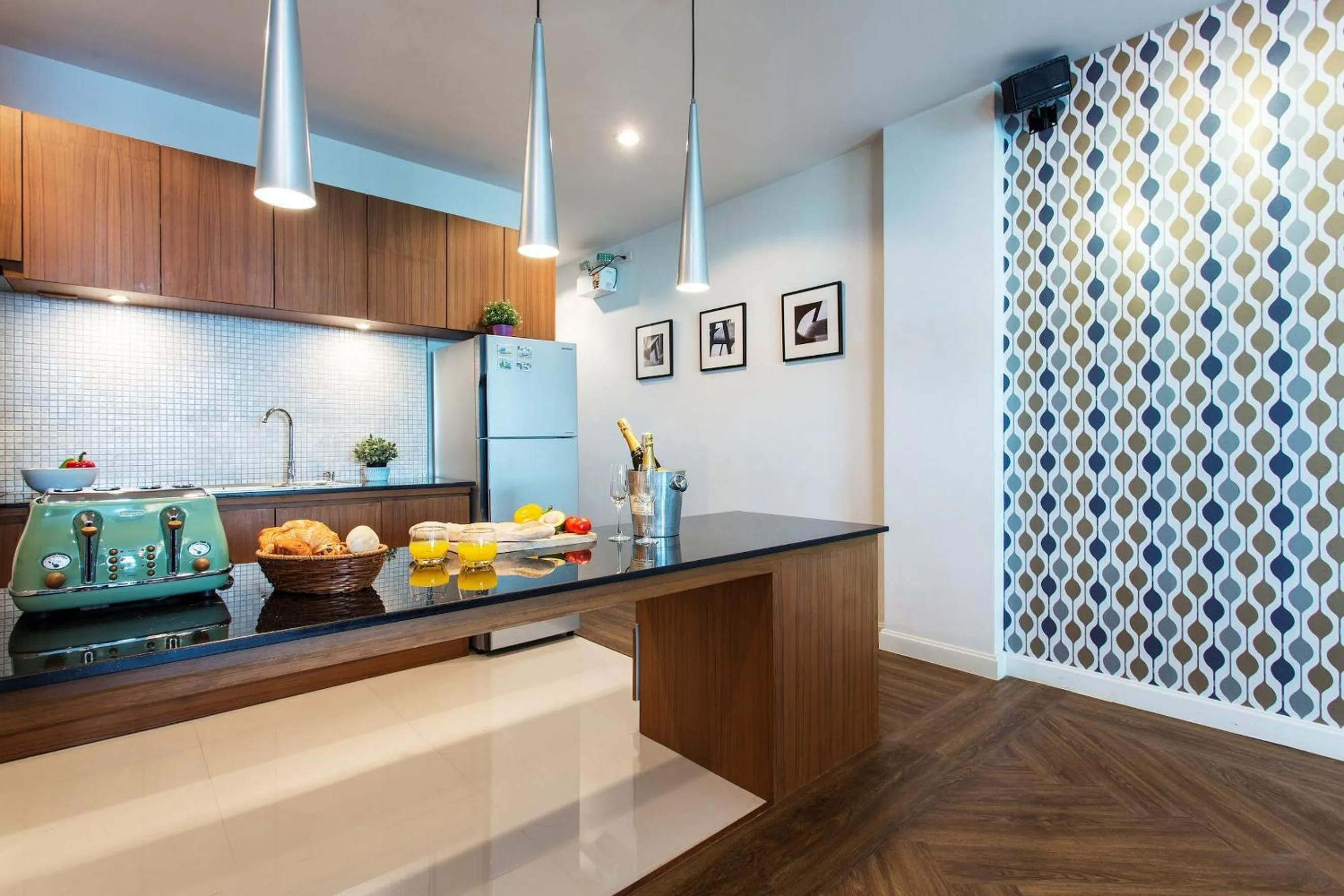 Kitchen or kitchenette in Tolani Nimman Villa Chiang Mai