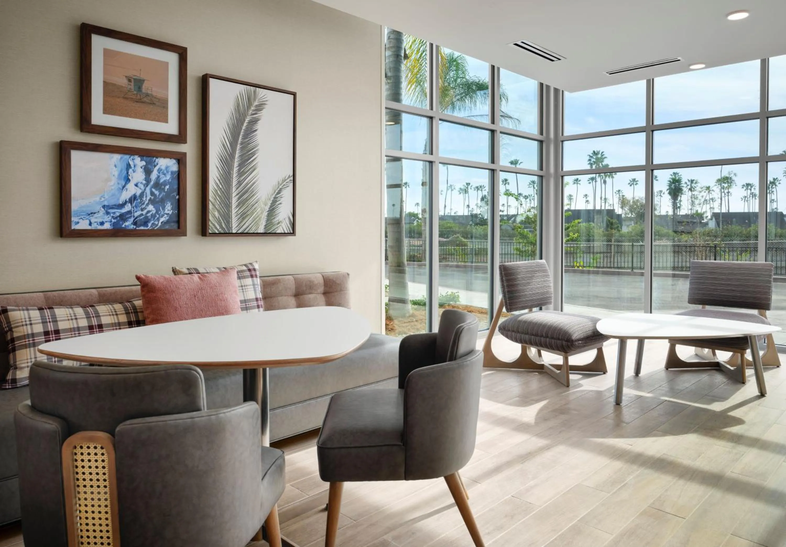Lobby or reception in Residence Inn by Marriott Ventura Beach