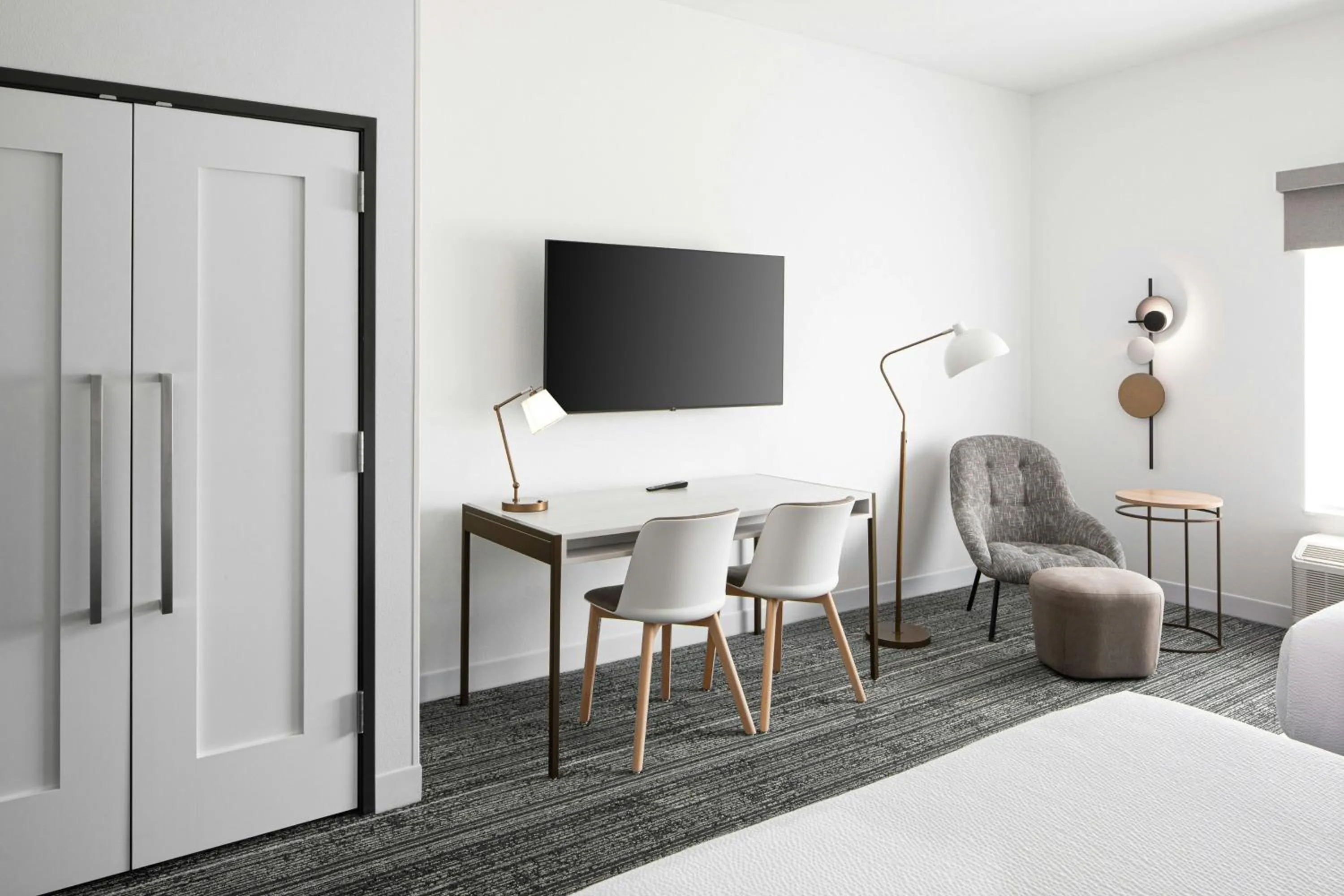 Photo of the whole room, Bed in TownePlace Suites Pigeon Forge