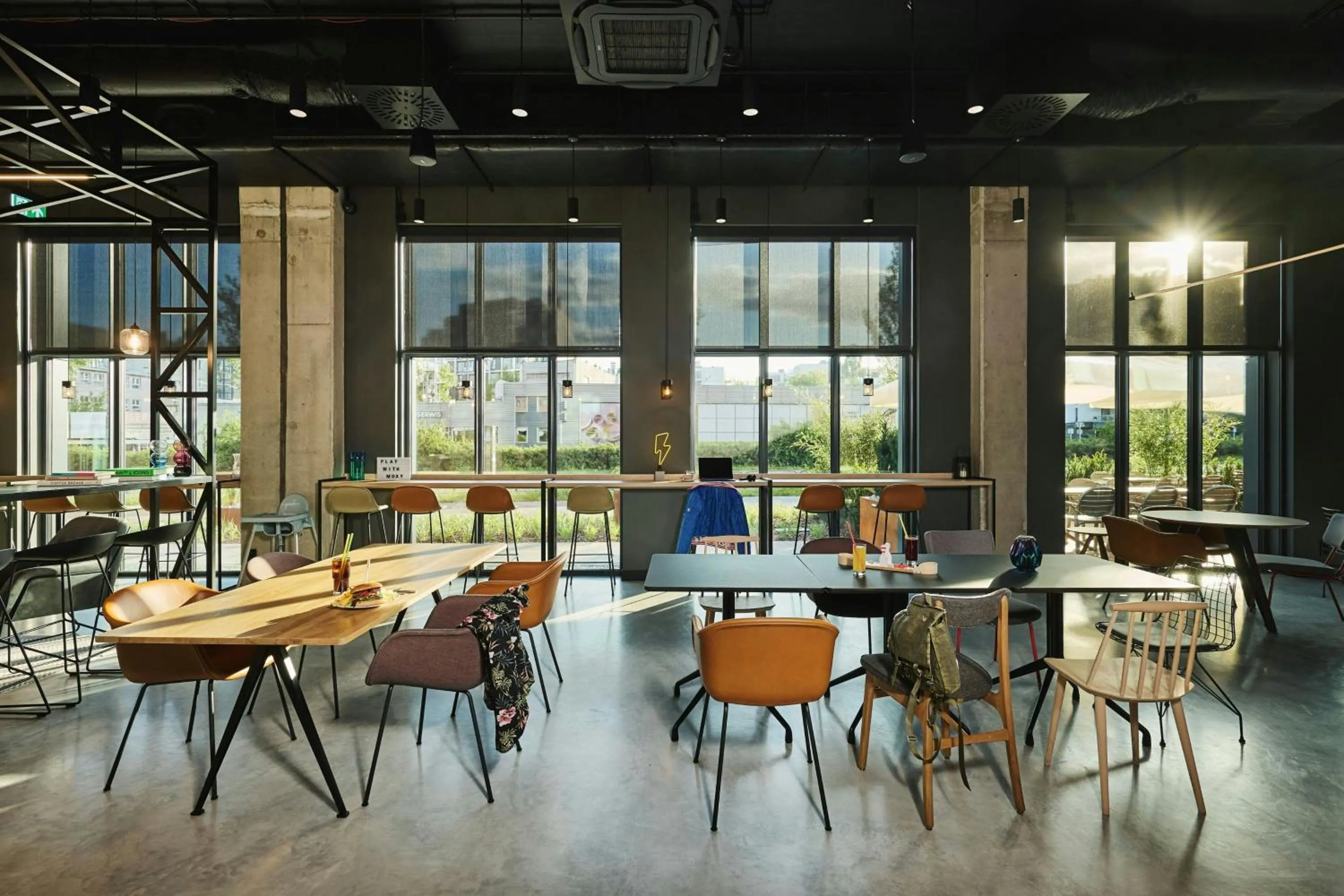 Breakfast in Moxy Warsaw City