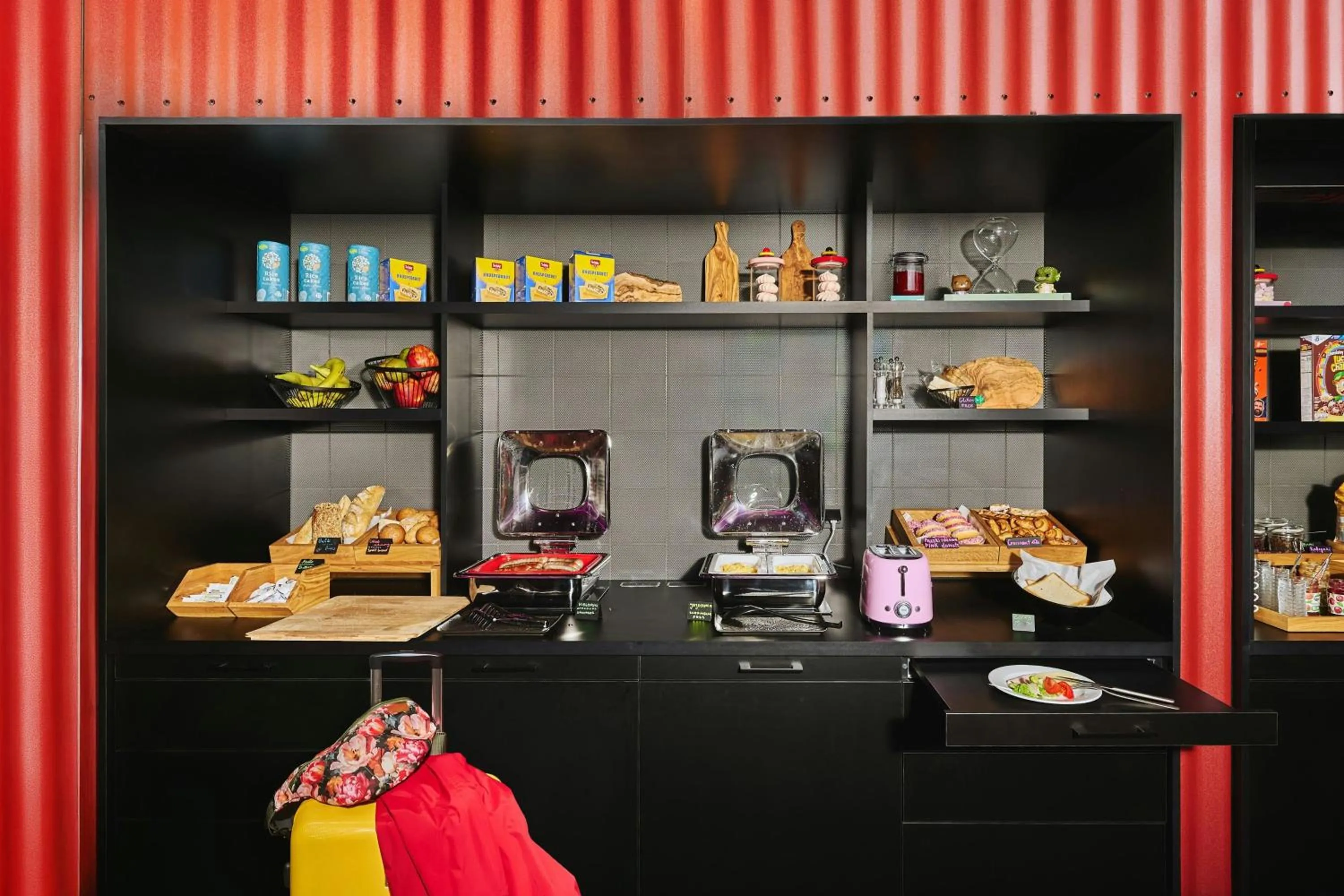 Breakfast in Moxy Warsaw City